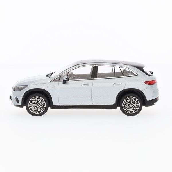 B66960834_mercedes-benz_modellauto_eqe_suv_rosier-onlineshop3
