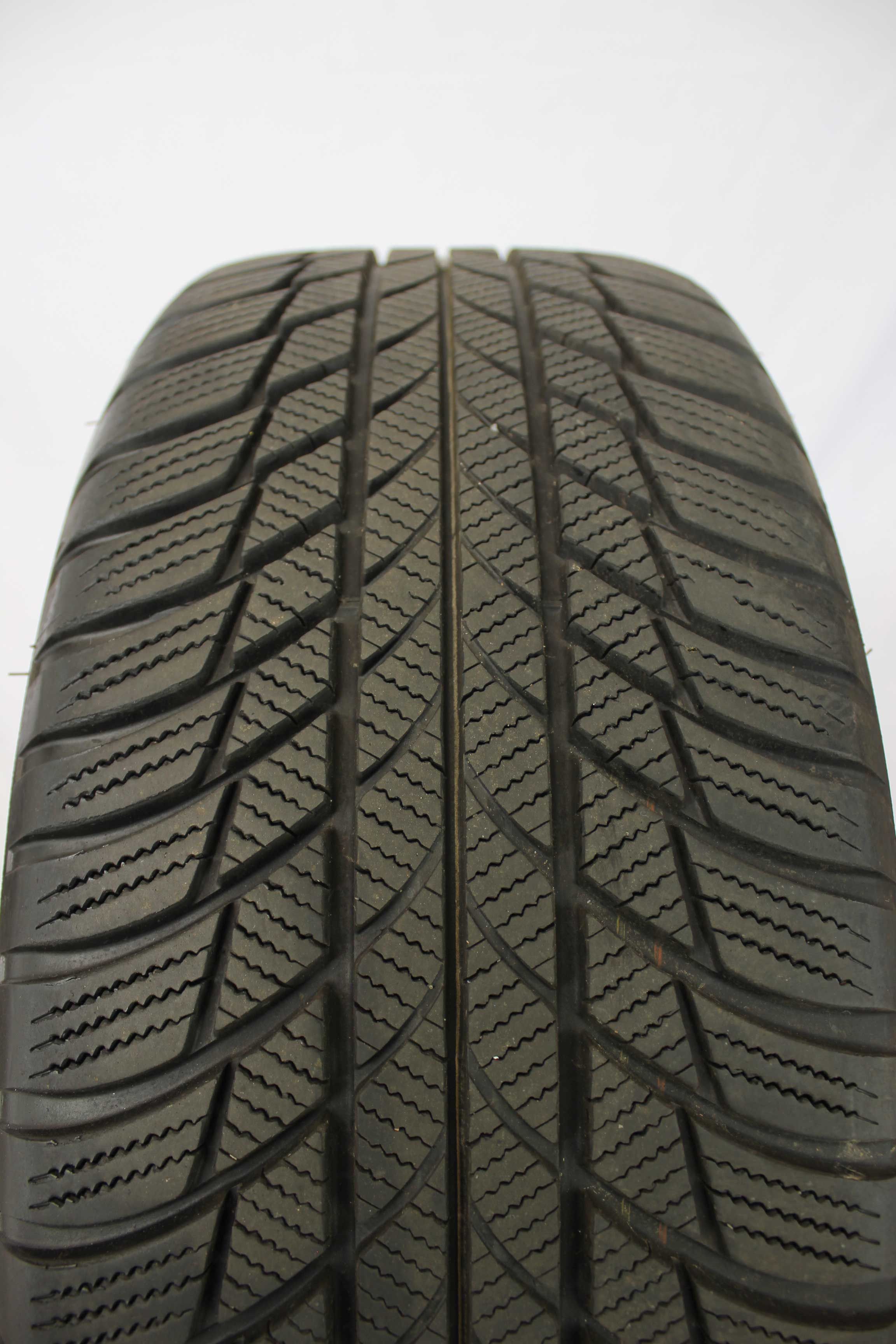 Winterkomplettradsatz-Mercedes-Benz-A-Klasse-A177-Alufelge-18Zoll-A1774010700-Winterreifen-Bridgestone-BlizzakLM001MO-225-45-R18-91H-9