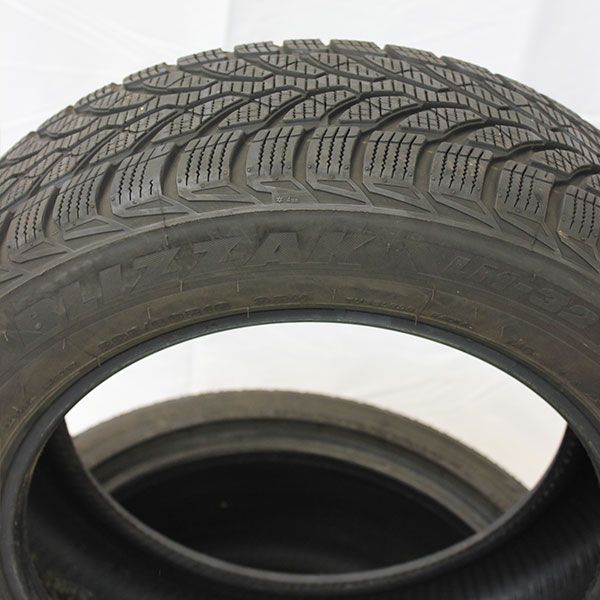 Gebrauchter-Winterreifen-Bridgestone-Blizzak-LM32-Rosier-Online-Shop-02_(1)