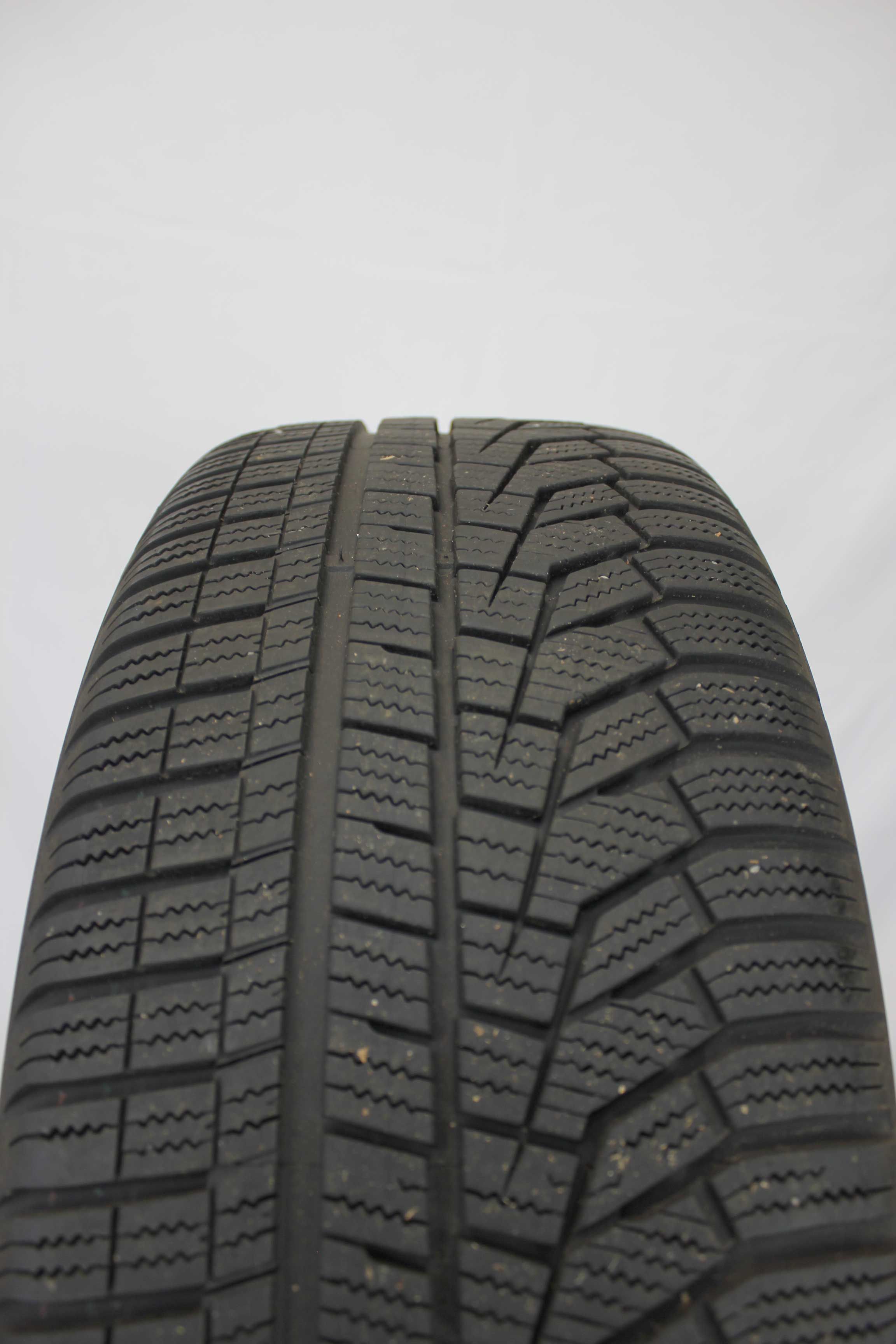 Winterkomplettradsatz-Mercedes-Benz-A-Klasse-A177-Alulfelge-18Zoll-A1774010600-Winterreifen-Hankook-Winter-icept-evo2-225-45-R18-91H-6