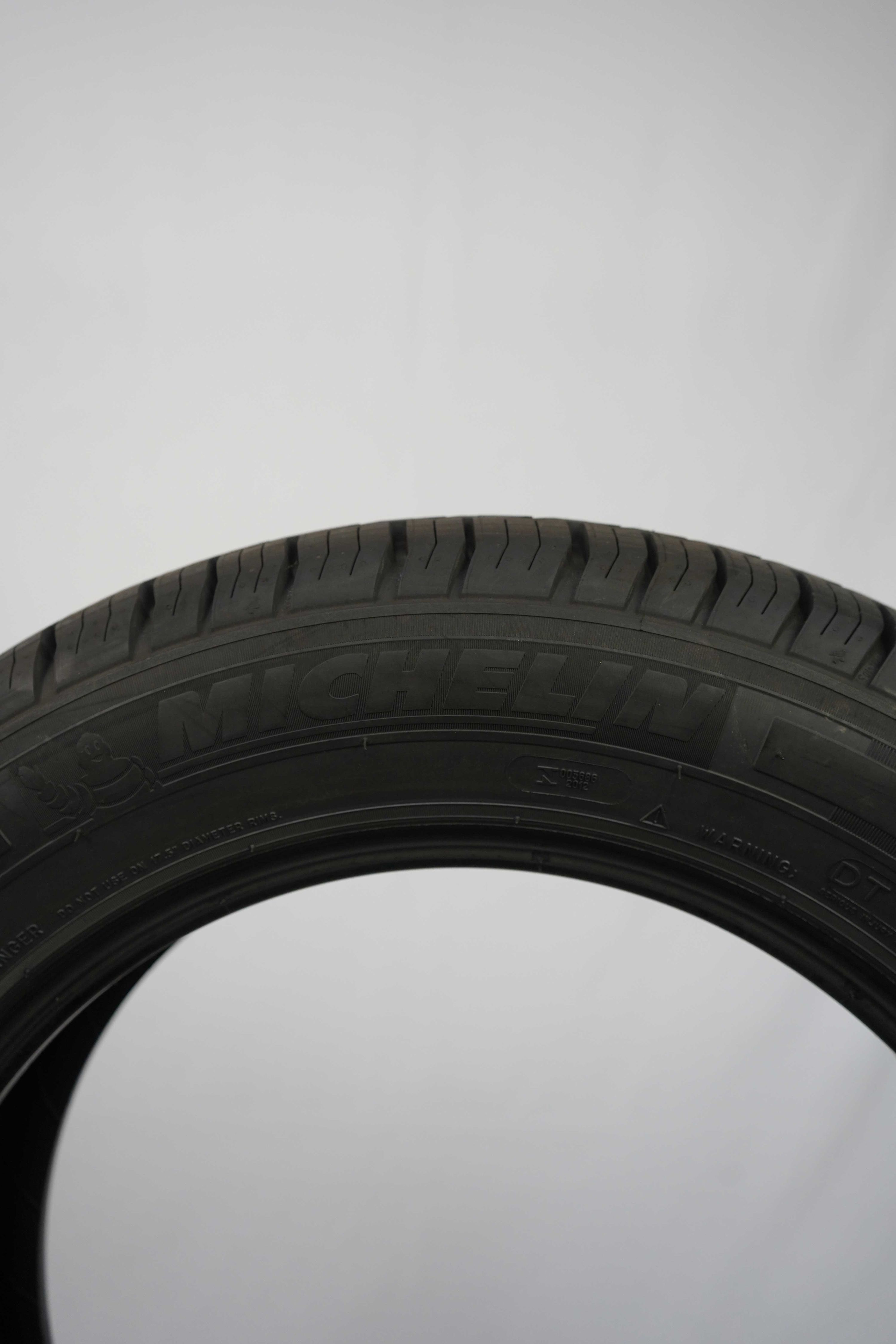 Sommerreifen michelin agilis 215 60 r17c 104 102h 1 (5)