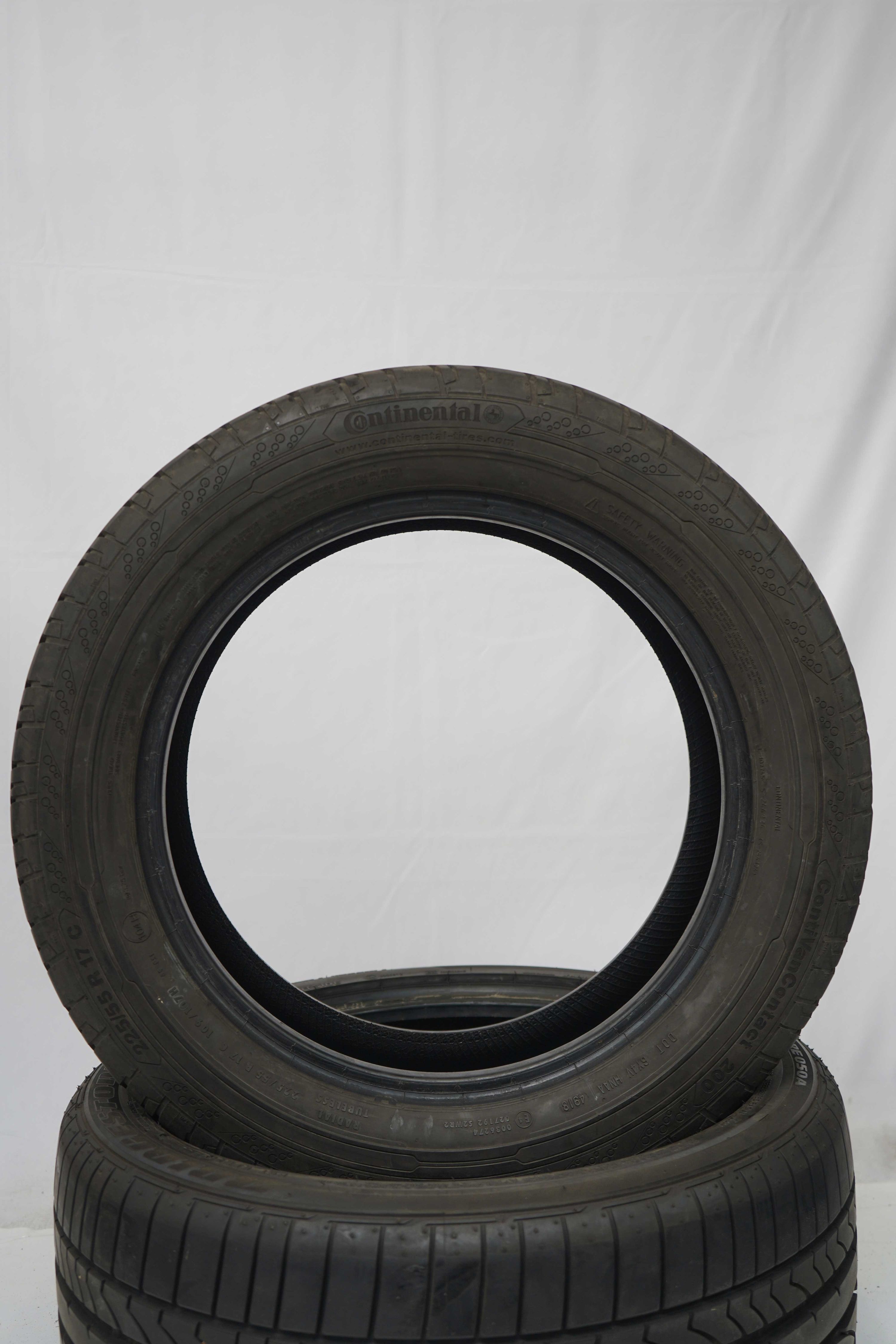Sommerreifen-Continental-ContiVanContact200-225-55-R17C-109-107H_(3)