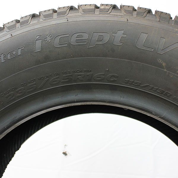 Neuwertiger-Winterreifen-Hankook-WintericeptLV-Rosier-Online-Shop-03