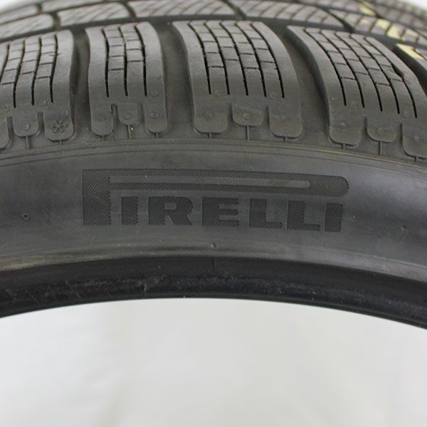 Gebrauchter-Winterreifen-Pirelli-PZEROWinter-Rosier-Online-Shop-01