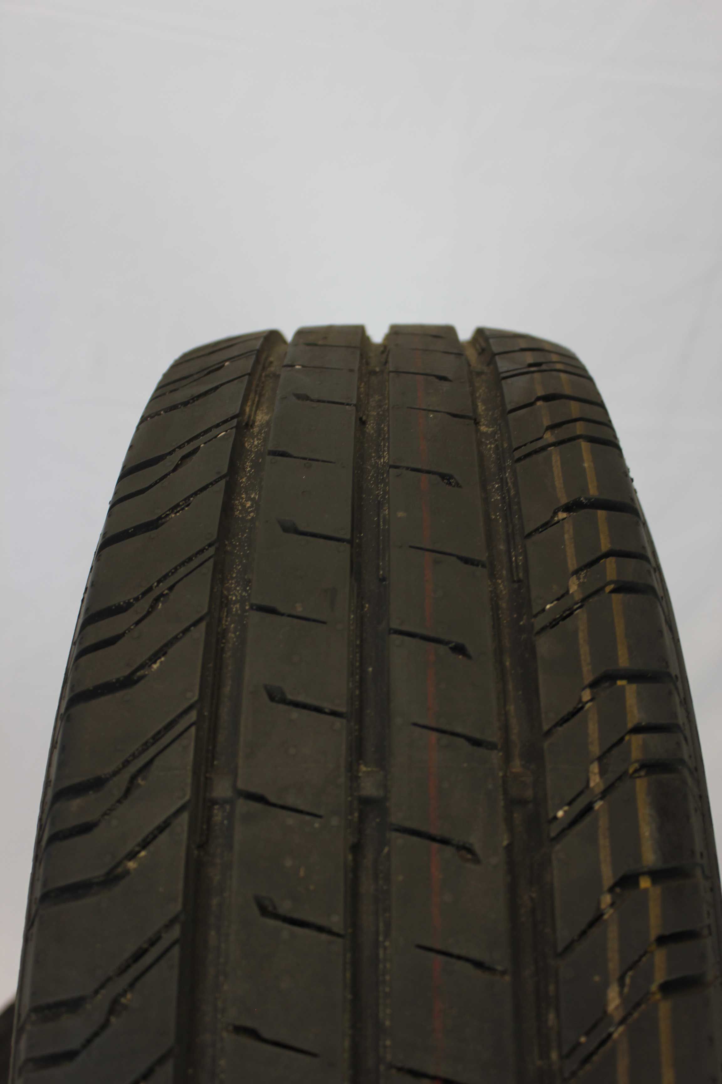 Sommerkomplettradsatz-Volkswagen-2N0-Crafter-Stahlfelge-16Zoll-2N0601027L-Sommerreifen-Continental-ContiVanContact200-205-75-R16C-113-111R-9_(1)