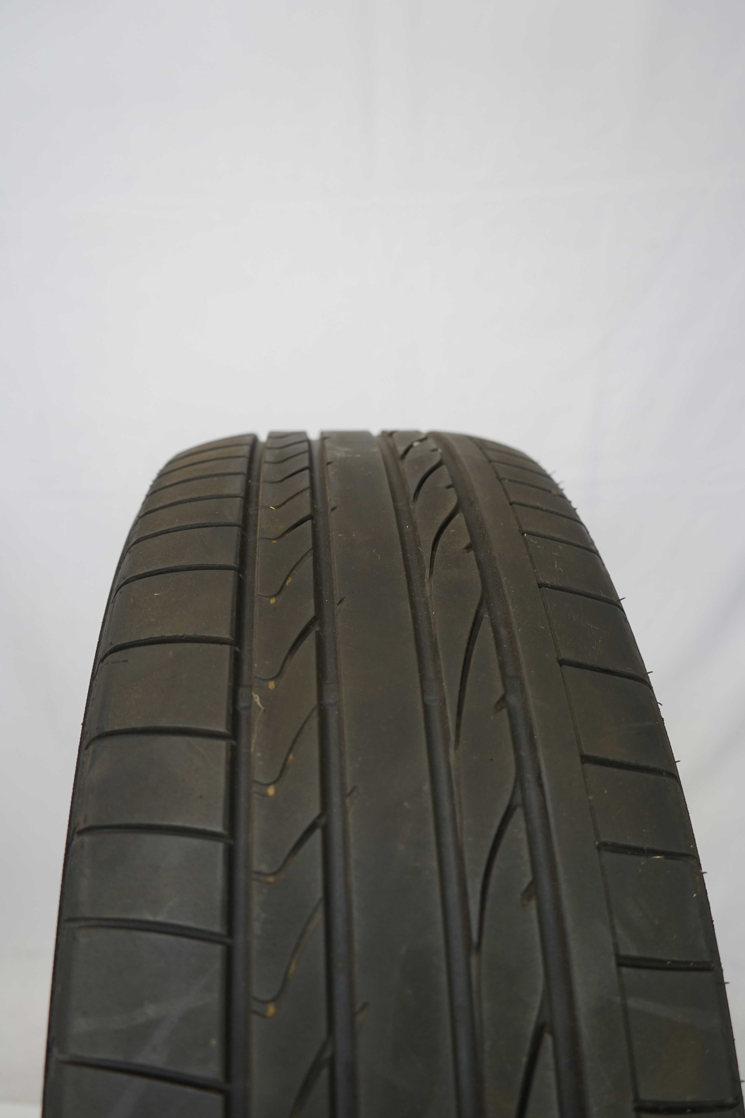 Sommerreifen-Bridgestone-DuelerHP-Sport-255-55-R19-111H-5_(1)