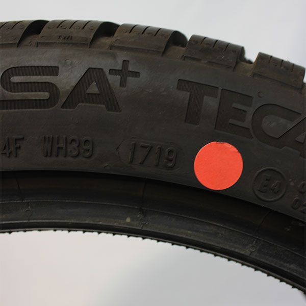 Gebrauchte winterreifen esa+tecar supergrippro rosier online shop 4 (2) Gebrauchte winterreifen esa+tecar supergrippro rosier online shop 4 (2)