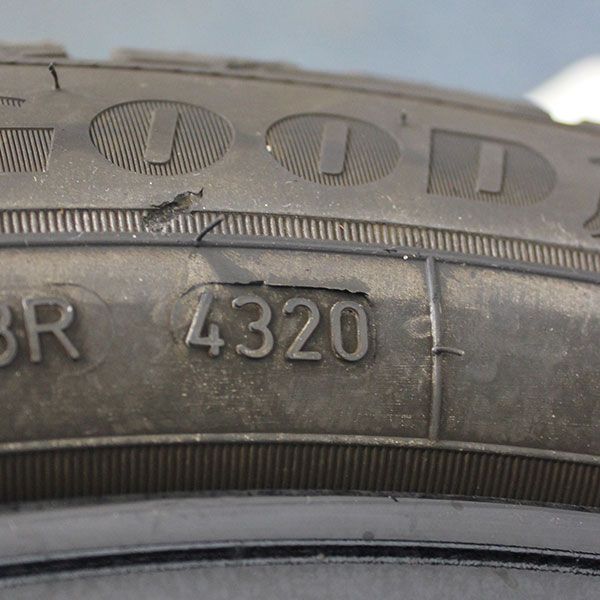Gebrauchter-Winterkomplettradsatz-VW-ID3-Rosier-Online-Shop-30 Gebrauchter-Winterkomplettradsatz-VW-ID3-Rosier-Online-Shop-30