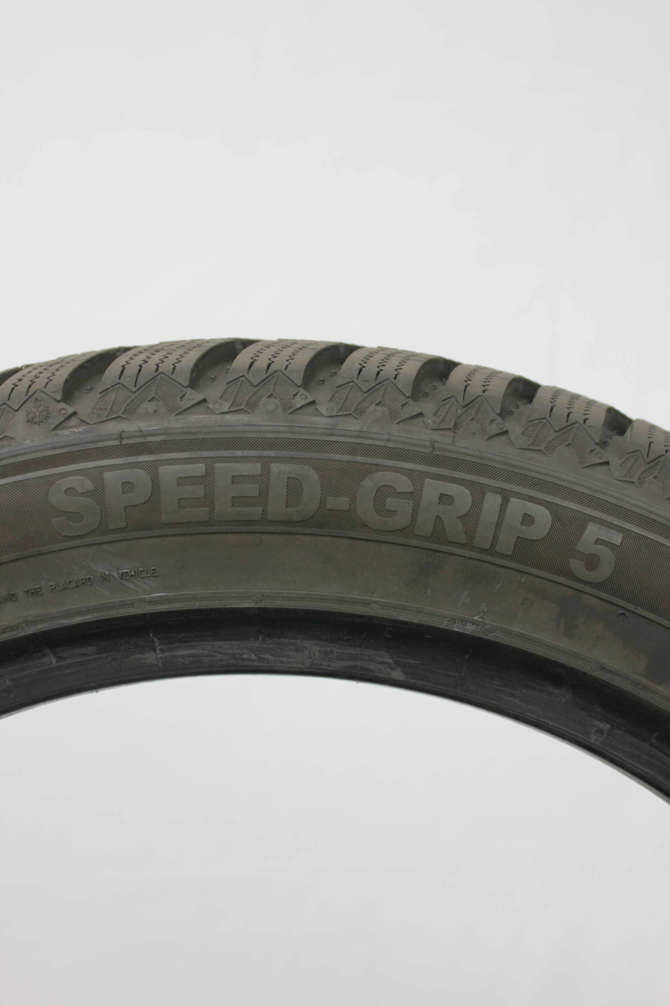 Winterreifen-Semperit-SpeedGrip5-225-45-R17-94V-XL-2_(1)