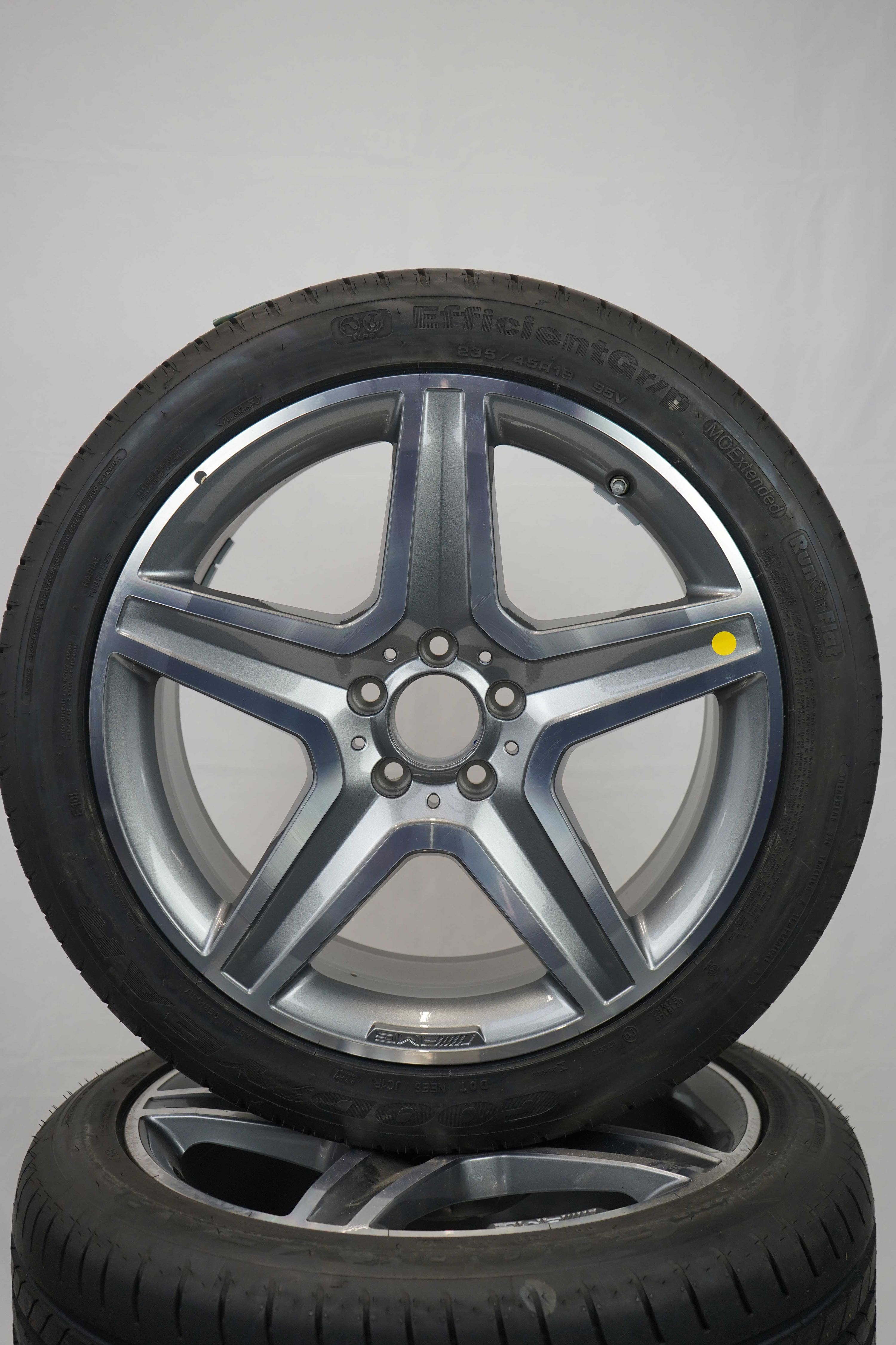 Sommerkomplettradsatz mercedes benz gla a156 sommerreifen goodyear efficientgripmoe 235 45 r19 95v 5 (1)