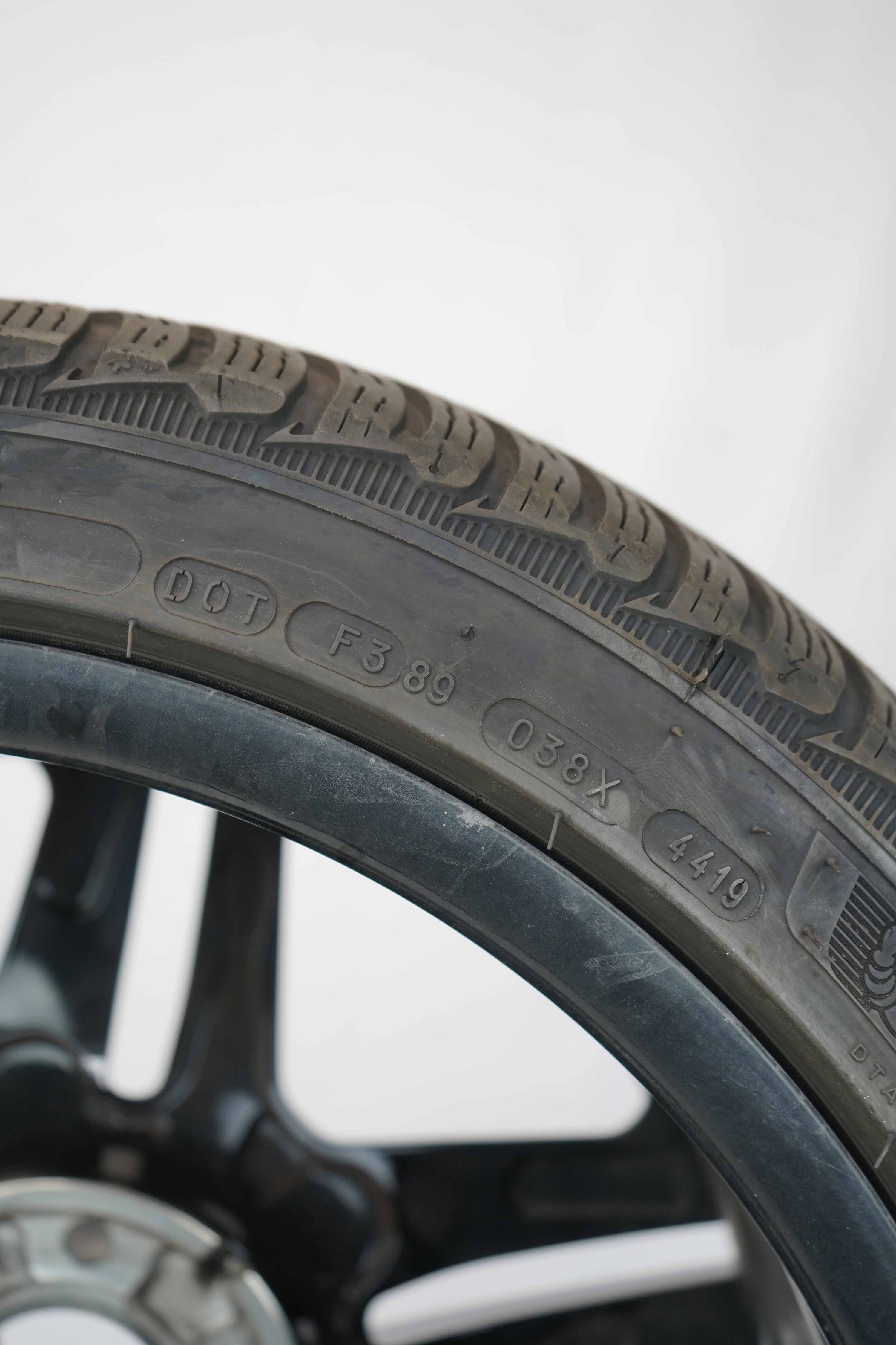 Winterkomplettradsatz-Mercedes-Benz-A177-A-Klasse-A35-AMG-A1774014000-AMG-18-Zoll-Michelin-gebraucht-7 Winterkomplettradsatz-Mercedes-Benz-A177-A-Klasse-A35-AMG-A1774014000-AMG-18-Zoll-Michelin-gebraucht-7