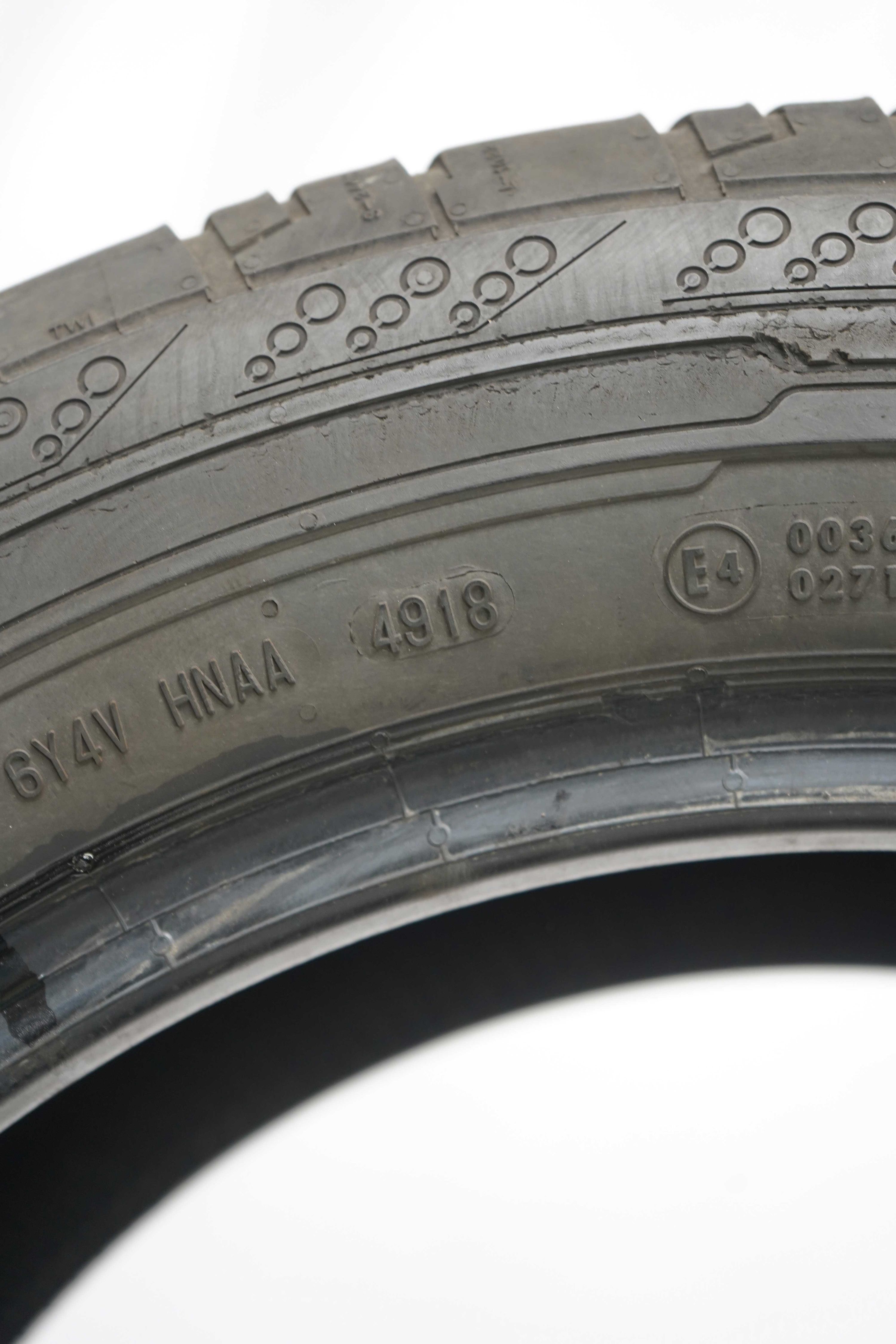 Sommerreifen-Continental-ContiVanContact200-225-55-R17C-109-107H-4 Sommerreifen-Continental-ContiVanContact200-225-55-R17C-109-107H-4
