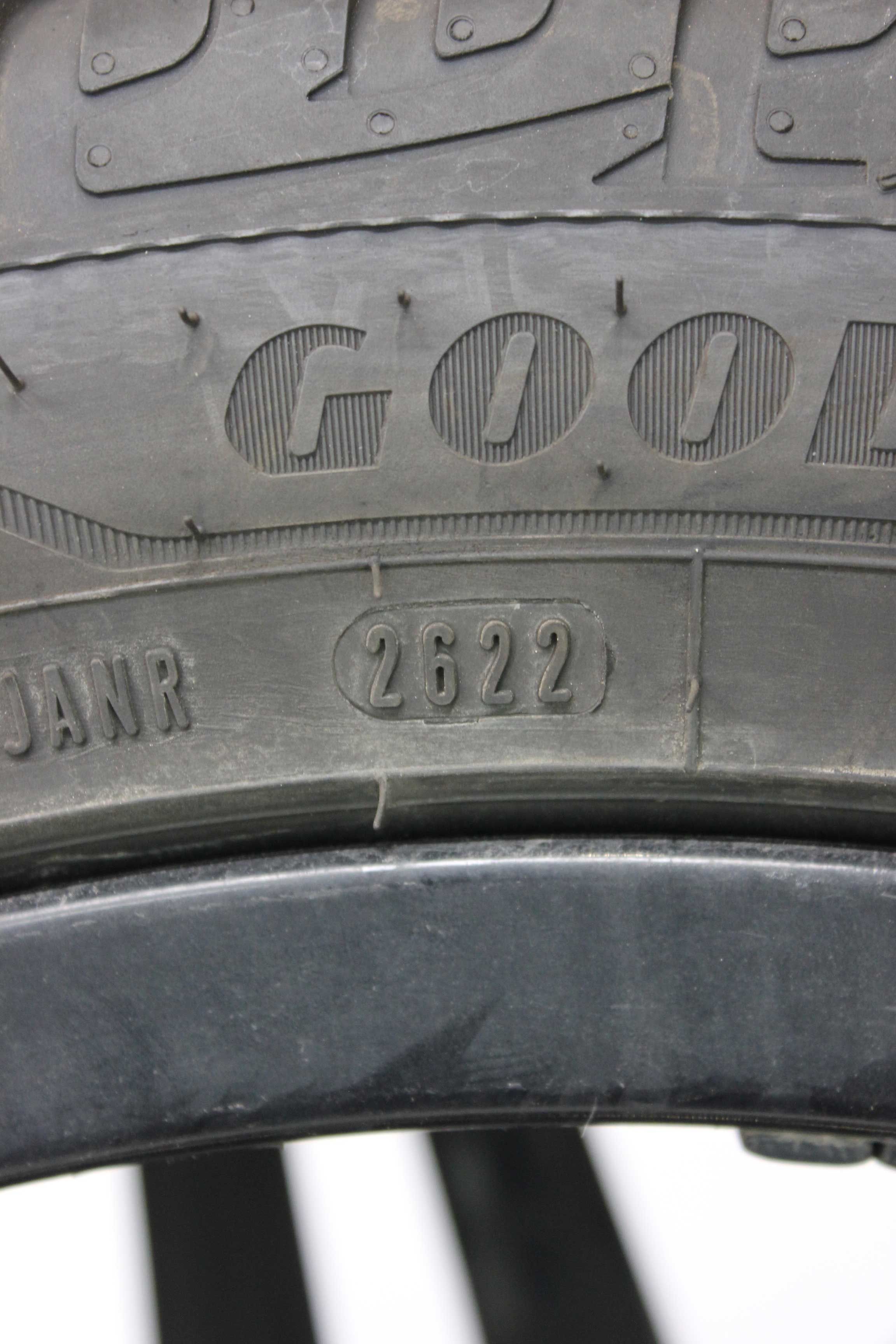 Winterkomplettradsatz-Mercedes-Benz-V-Klasse-A447-Alufelge-19Zoll-A4474015100-Winterreifen-Goodyear-UltraGrip-Performance-245-45-R19-102V-XL-15 Winterkomplettradsatz-Mercedes-Benz-V-Klasse-A447-Alufelge-19Zoll-A4474015100-Winterreifen-Goodyear-UltraGrip-Performance-245-45-R19-102V-XL-15