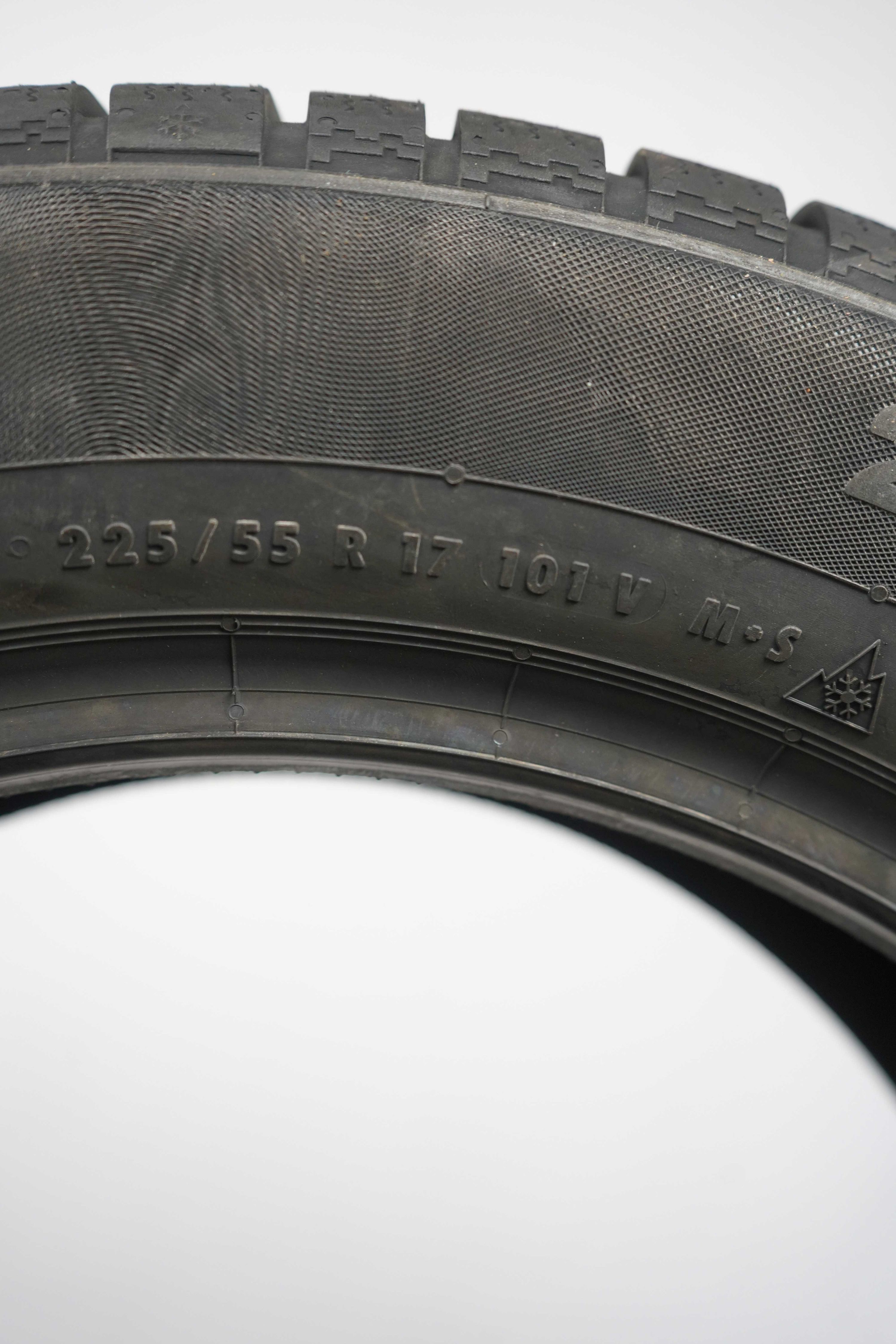 Winterreifen-Continental-ContiWinterContactTS830P-225-55-R17-101V-4_(1)
