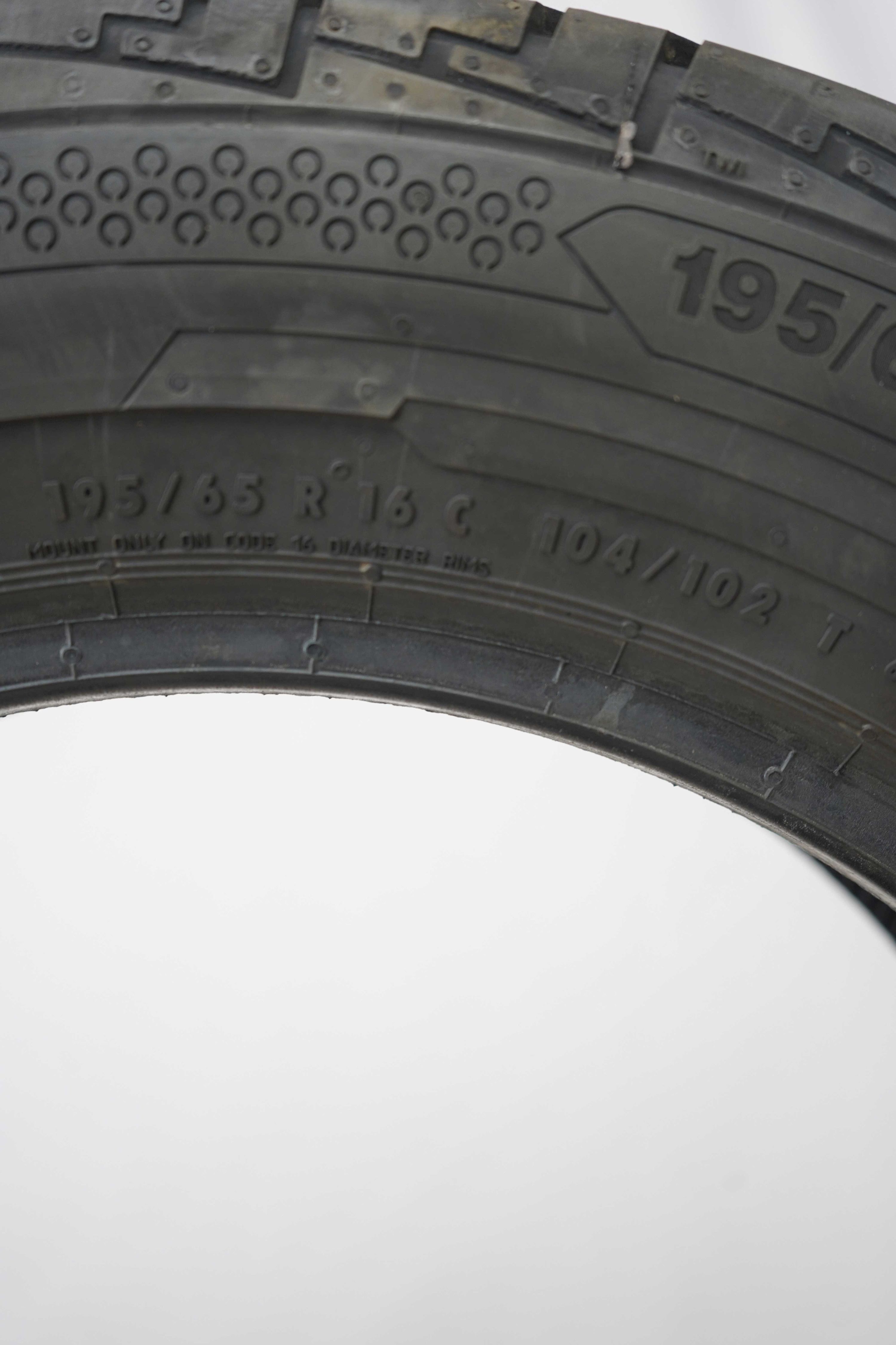 Sommerreifen continental contivancontact100 195 65 r16c 104 102t 3 (1) Sommerreifen continental contivancontact100 195 65 r16c 104 102t 3 (1)