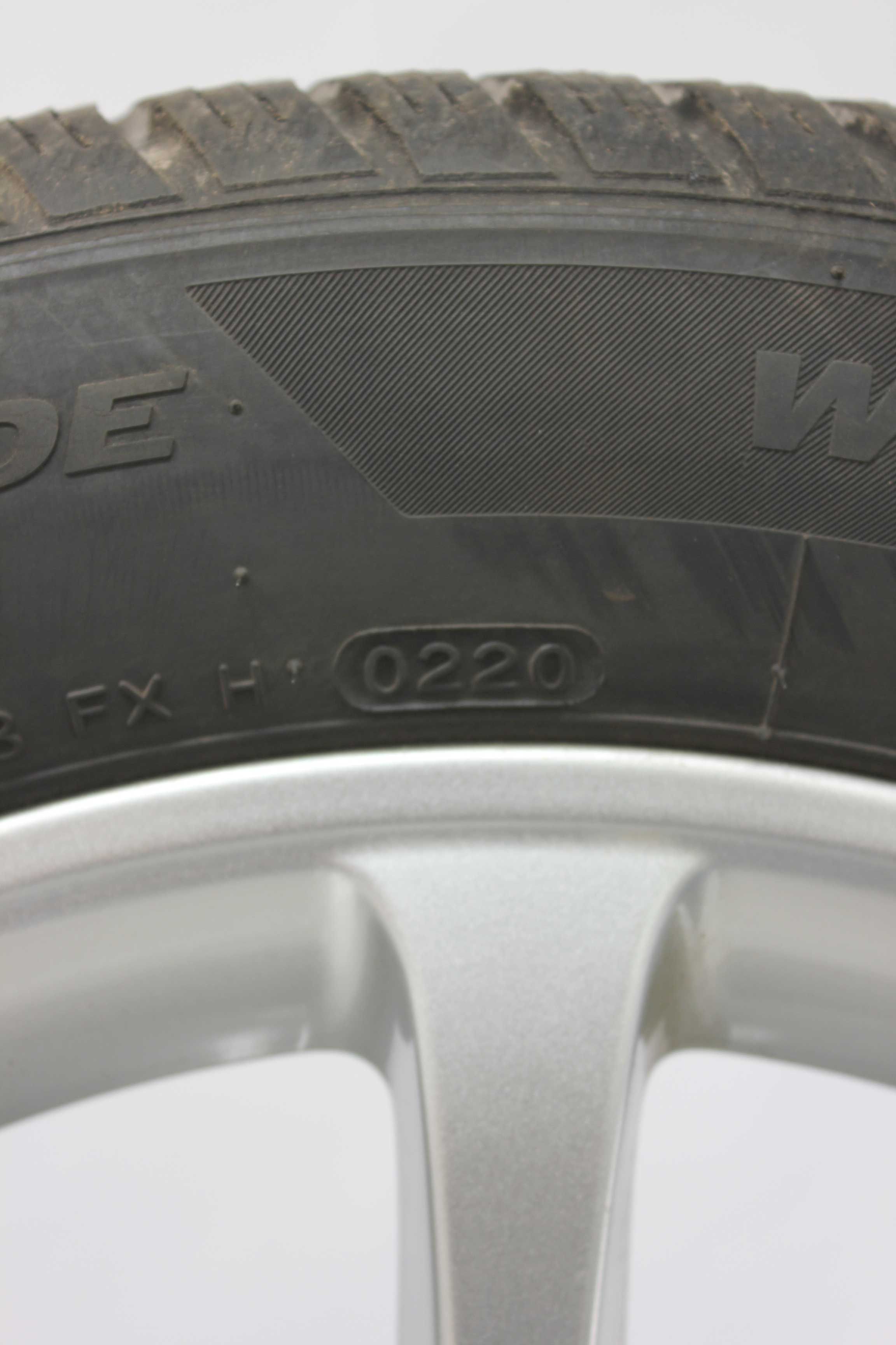 Winterkomplettradsatz-Mercedes-Benz-A-Klasse-A177-Alufelge-17Zoll-A1774010300-Winterreifen-Hankook-Winter-iceptevo2MO-205-55-R17-91H-15.1
