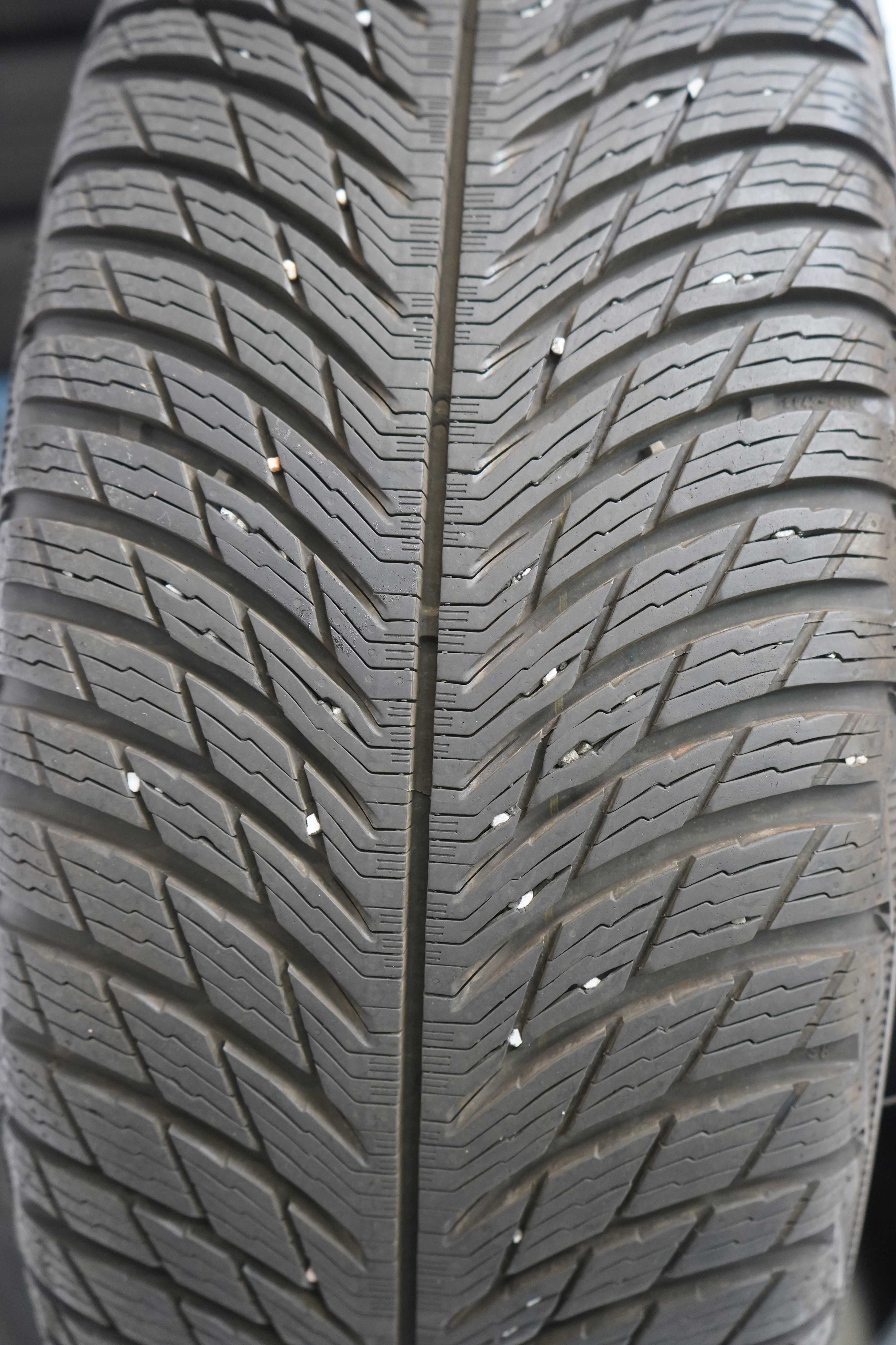 Winterkomplettradsatz-gebraucht-Mercedes-Benz-A177-A-Klasse-A1774011200-6