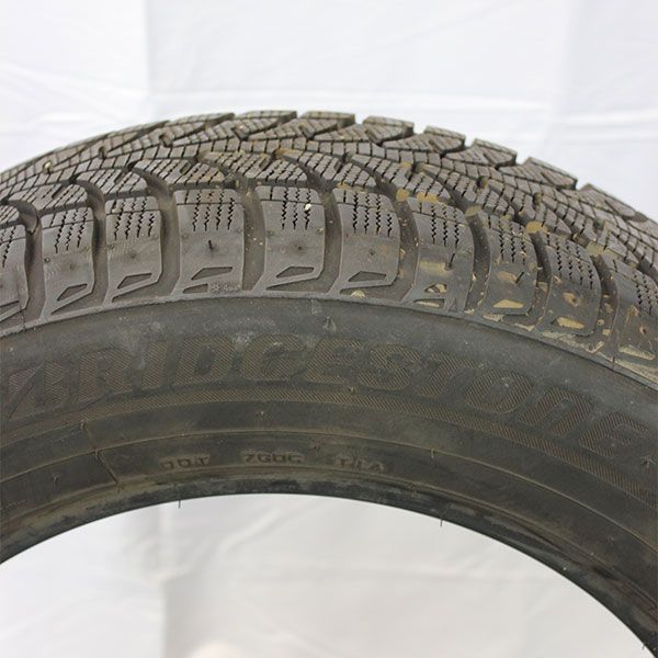 Gebrauchter.winterreifen bridgestone blizzaklm80evo rosier online shop 01 (3) Gebrauchter.winterreifen bridgestone blizzaklm80evo rosier online shop 01 (3)