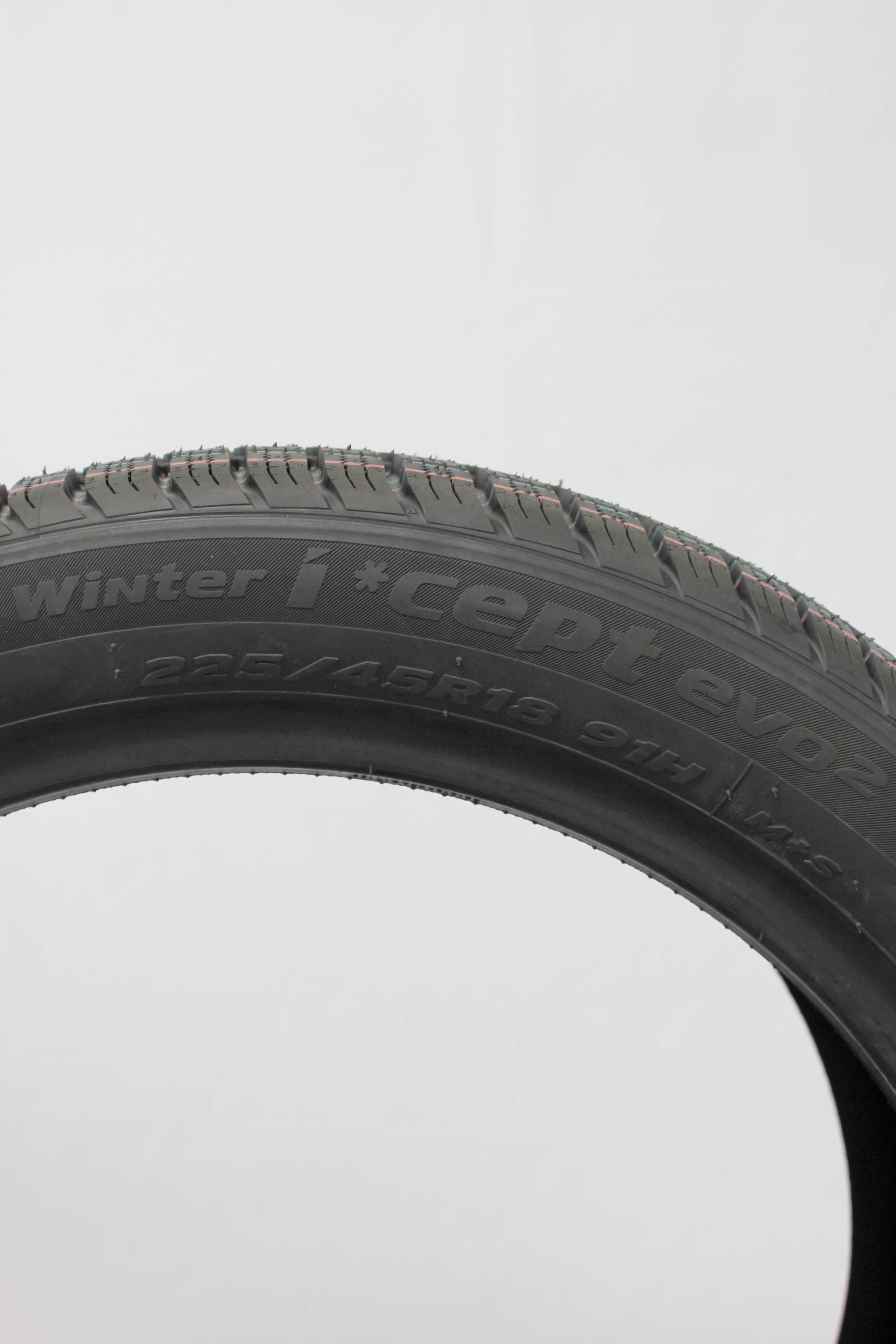 Sommerreifen-Hankook-Winter-iceptevo2-MO-225-45-R18-91H-2