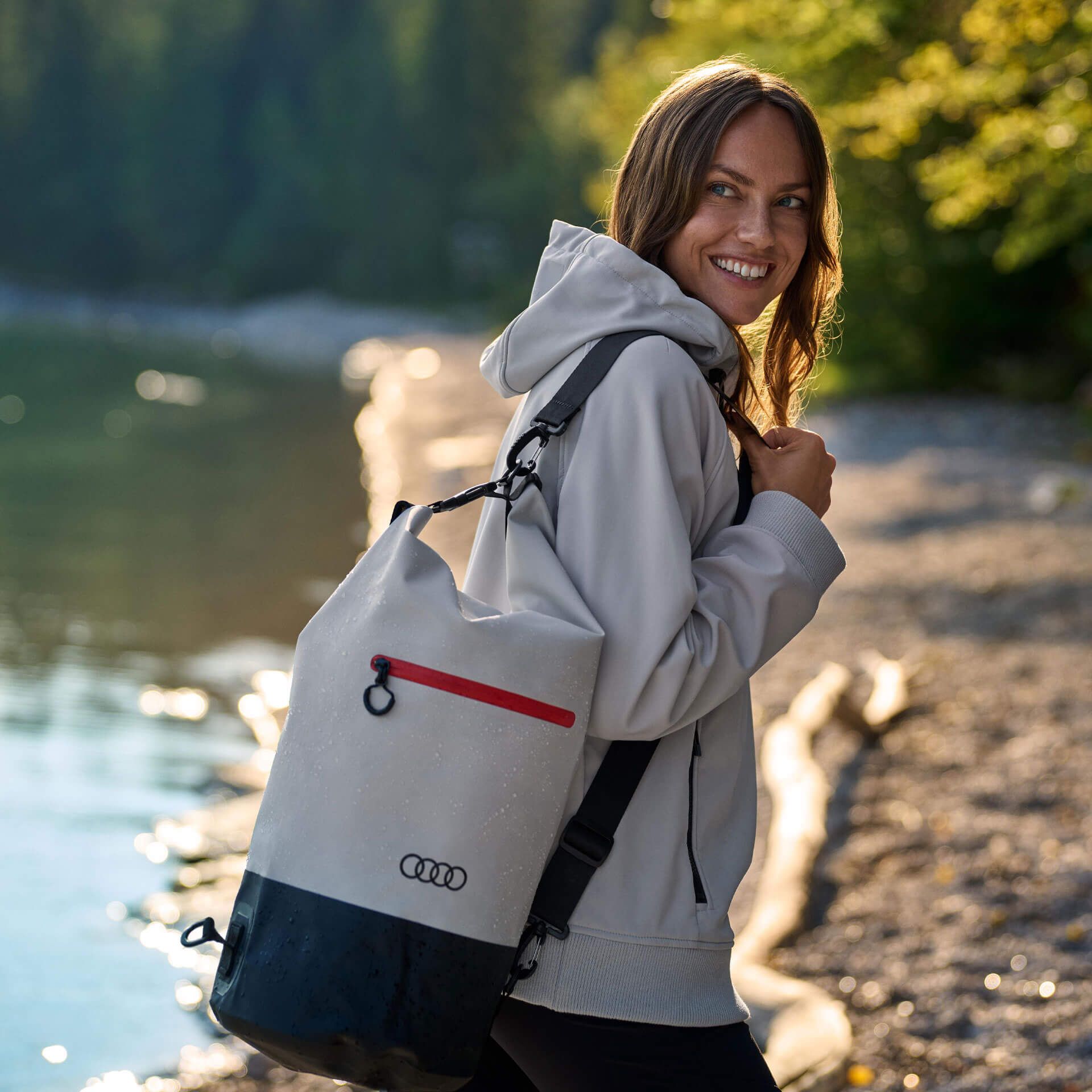 3132401401_audi_softshelljacke_unisex_rosier-onlineshop2