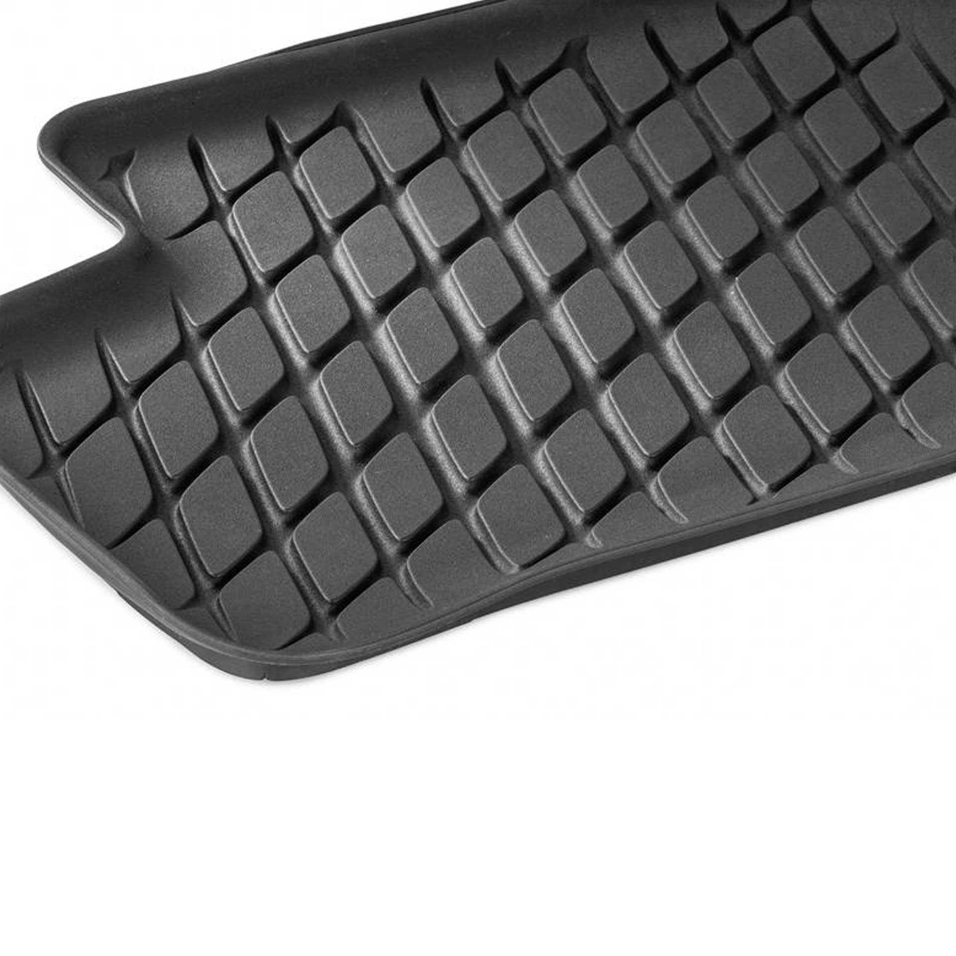A24368091009051_mercedes-benz_fussraummatte_eqb_allwettermatte_rosier-onlineshop