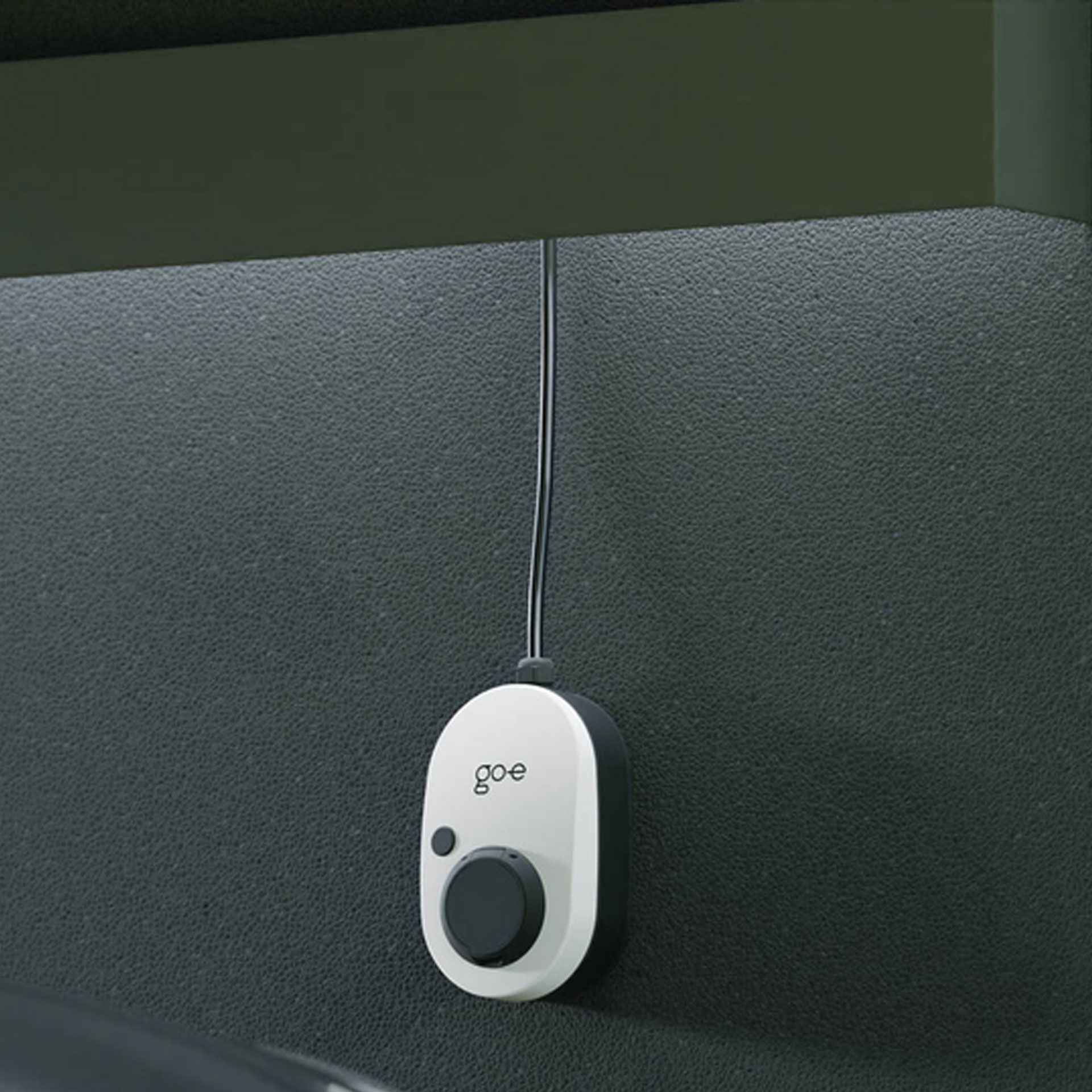 ch041151_go-e-charger_gemini_11-kw_rosier-onlineshop5