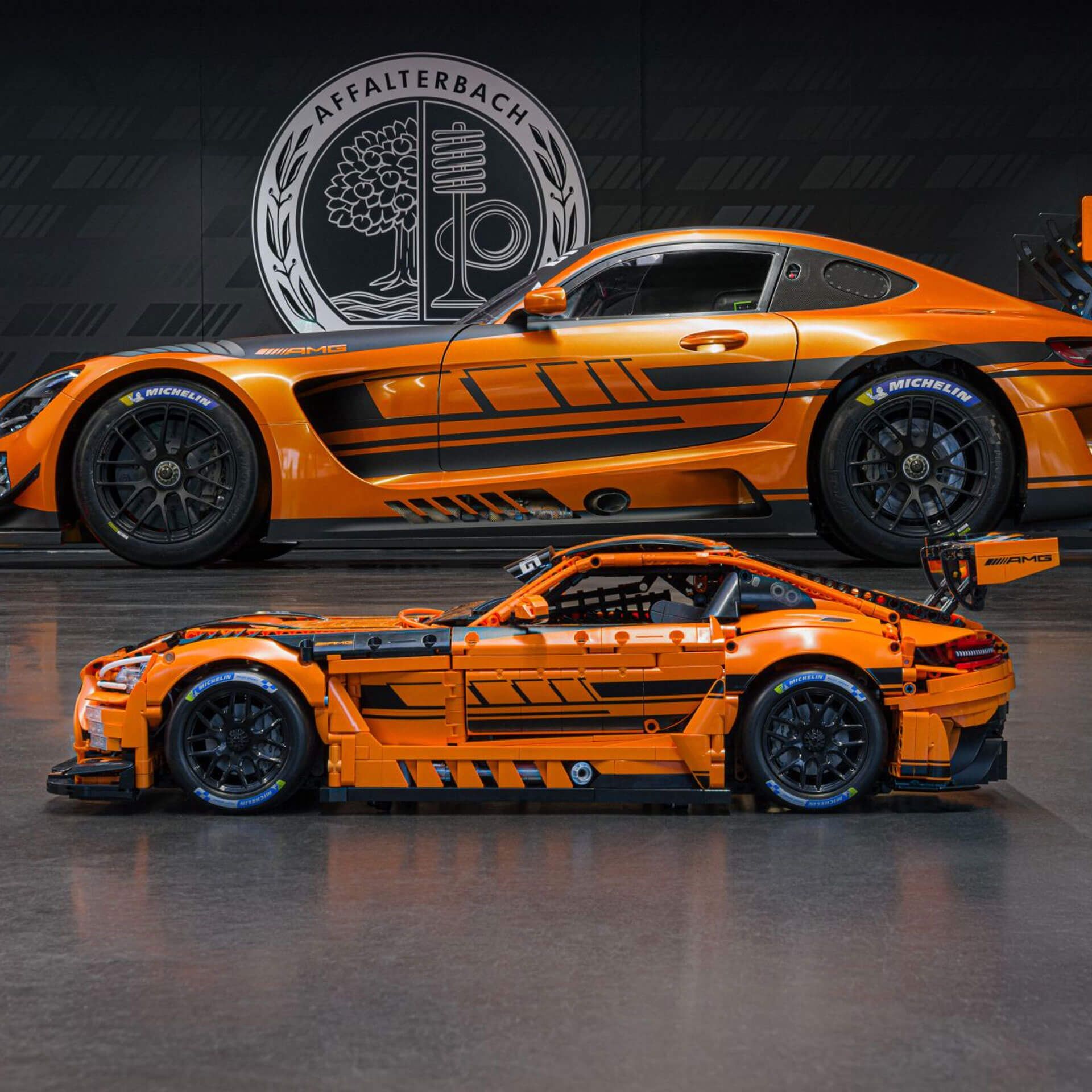 B66961716_mercedes-amg_klemmbaustein-set_rosier-onlineshop2