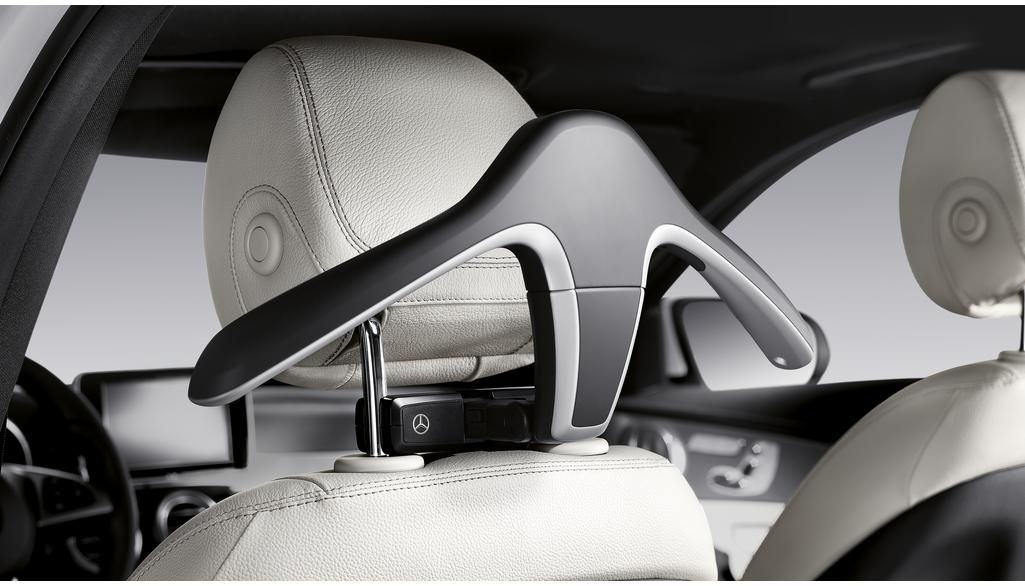 A0008103400_mercedes-benz_kleiderbuegel_style_and_travel_equipment_rosier-onlineshop
