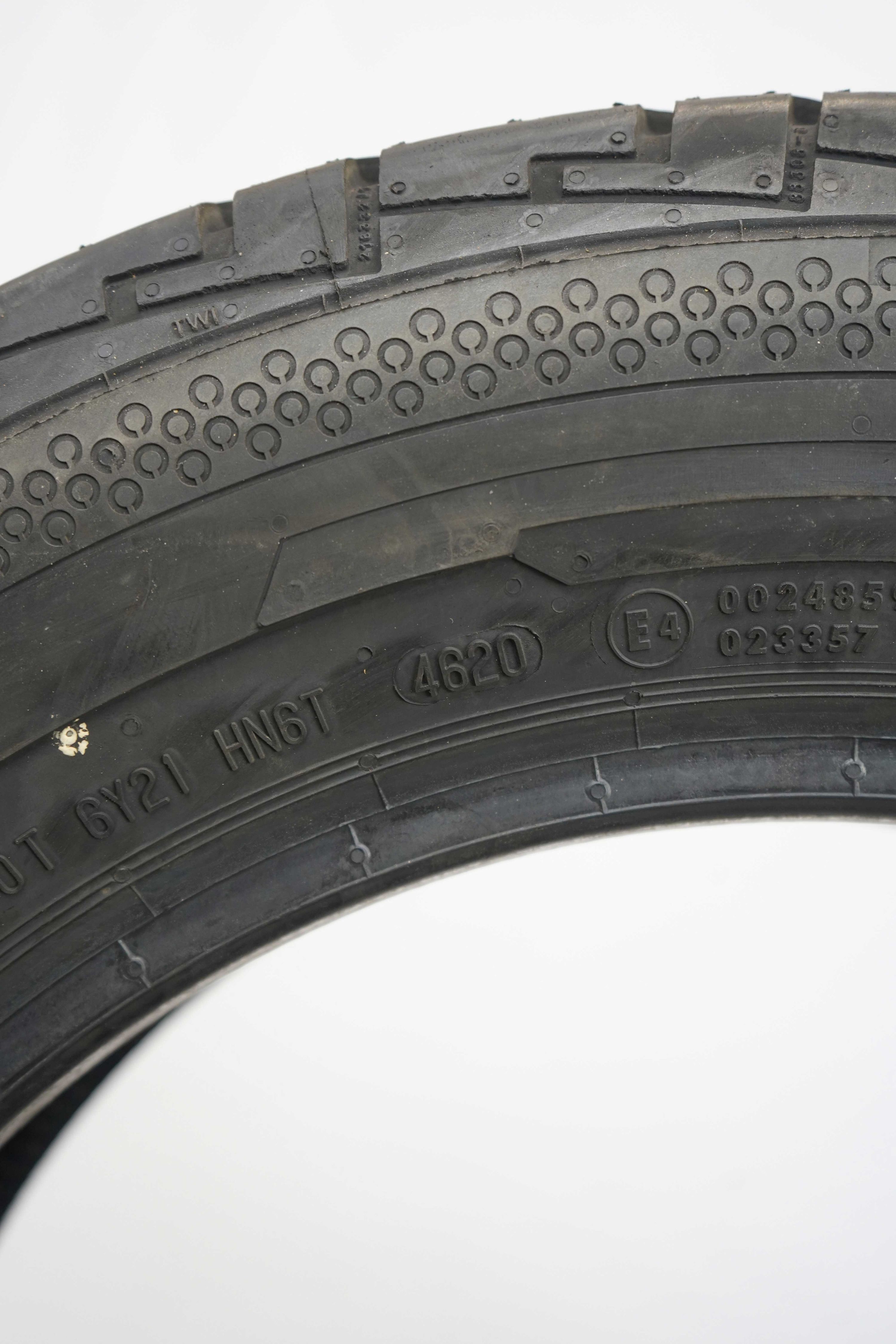 Sommerreifen-Continental-ContiVanContact100-195-65-R16C-104-102T-4_(6)