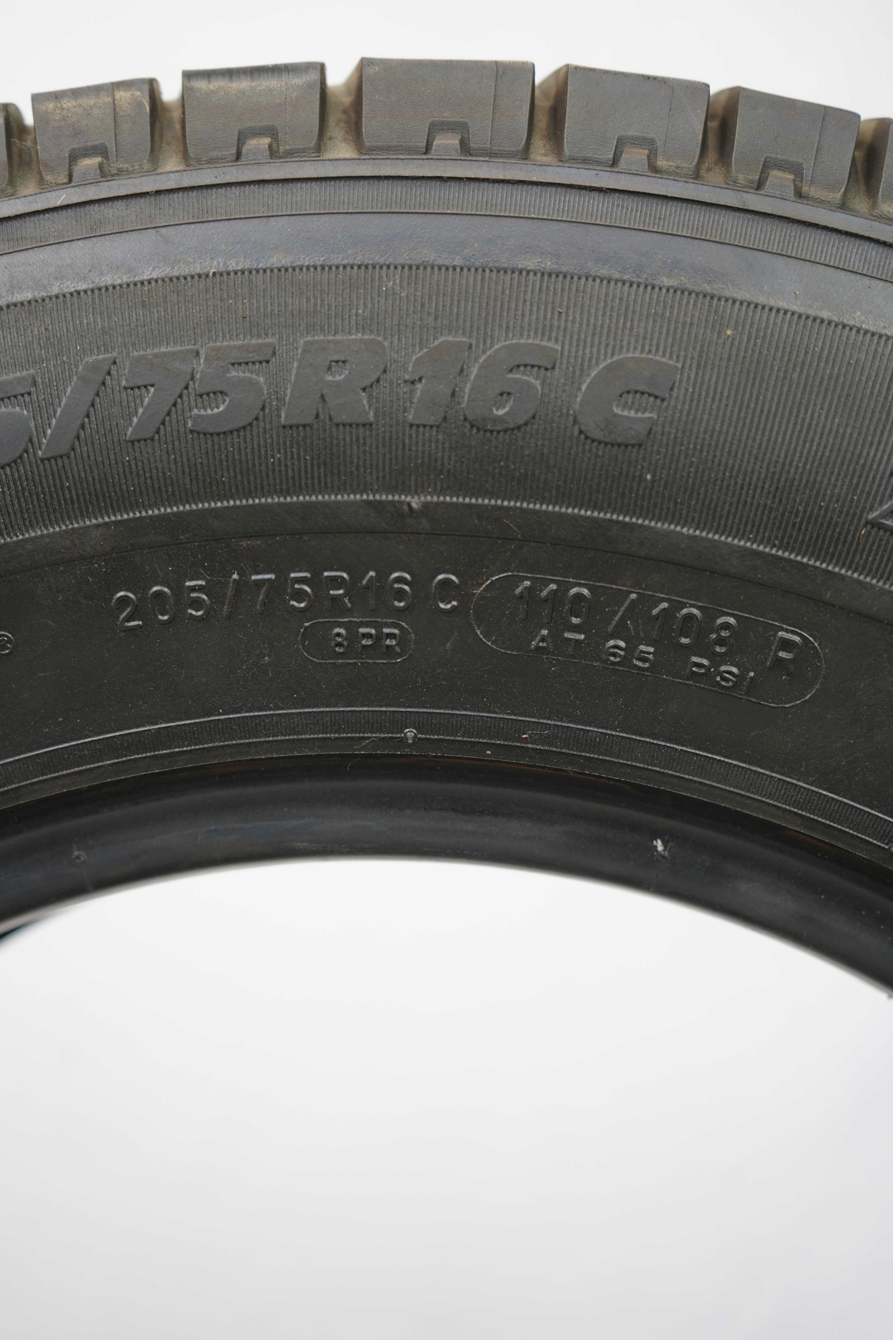 Sommerreifen michelin agilis 205 75 r16c 110 108r 3 (2) Sommerreifen michelin agilis 205 75 r16c 110 108r 3 (2)