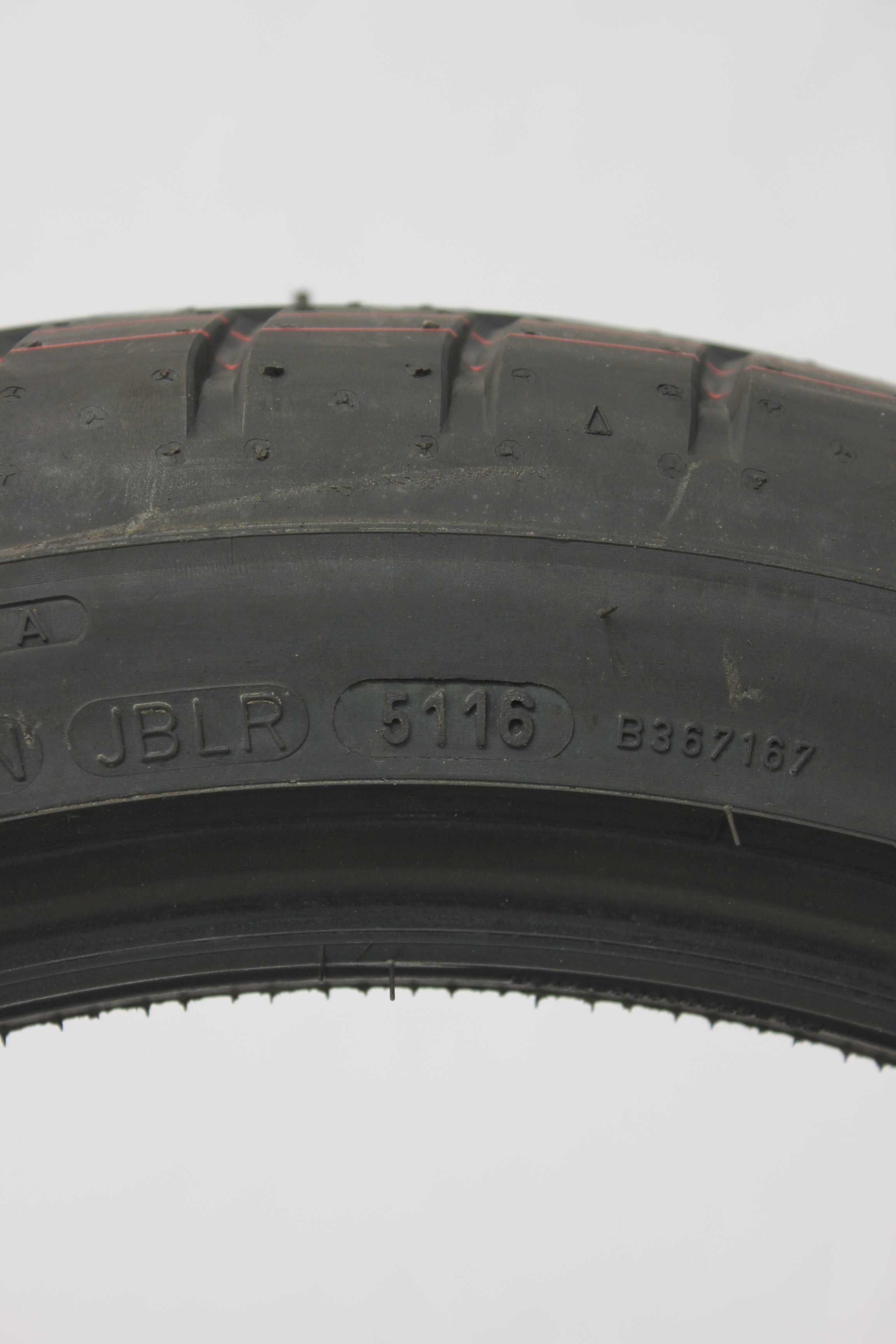 Sommerreifen-Dunlop-SportMAXXRT-225-40-R18-92Y-XL-4