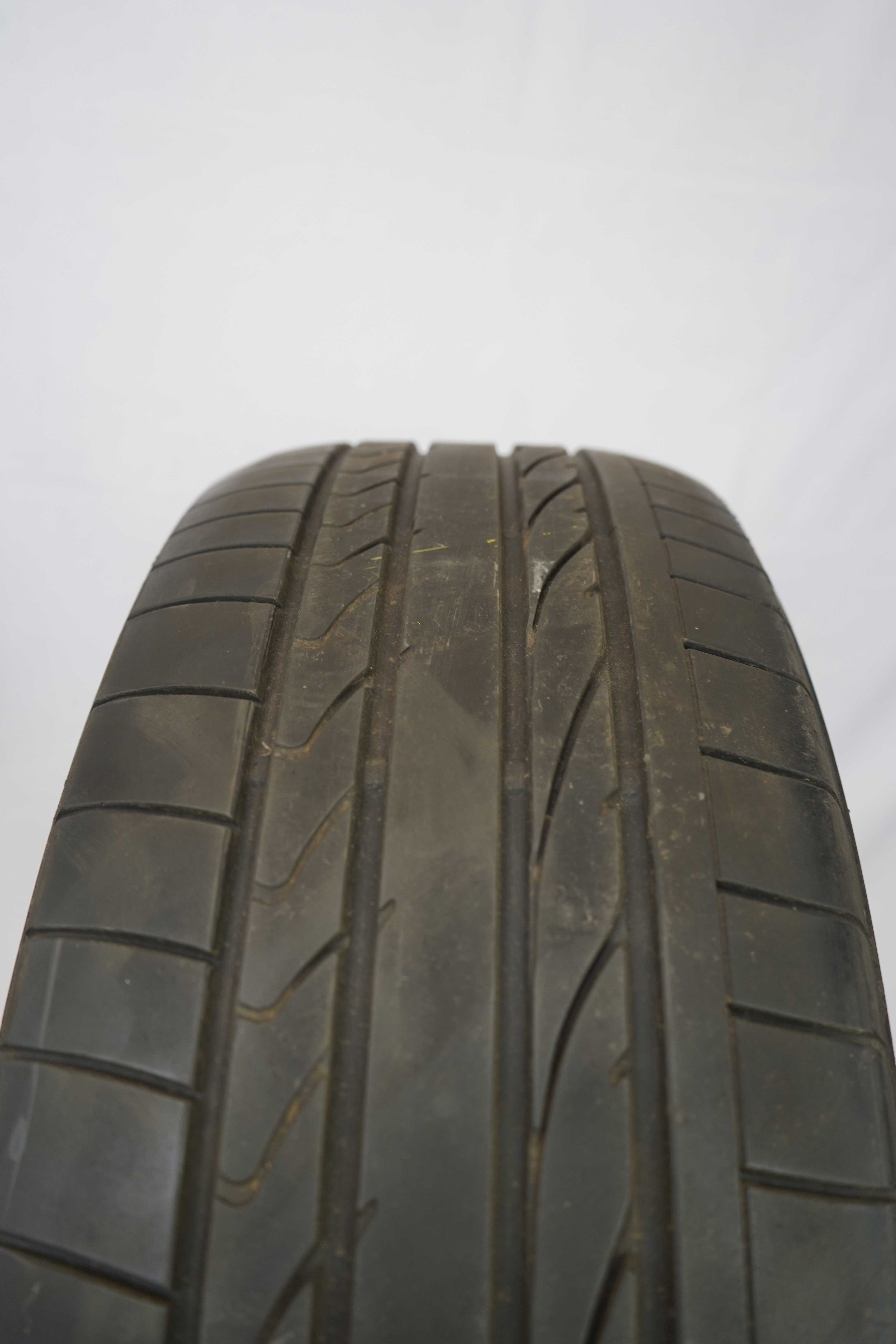 Sommerreifen-Bridgestone-DuelerHP-Sport-255-55-R19-111H-5_(3)