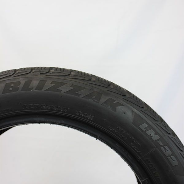 Gebrauchter winterreifen bridgestone blizzaklm32 rosier online shop 2 (1)