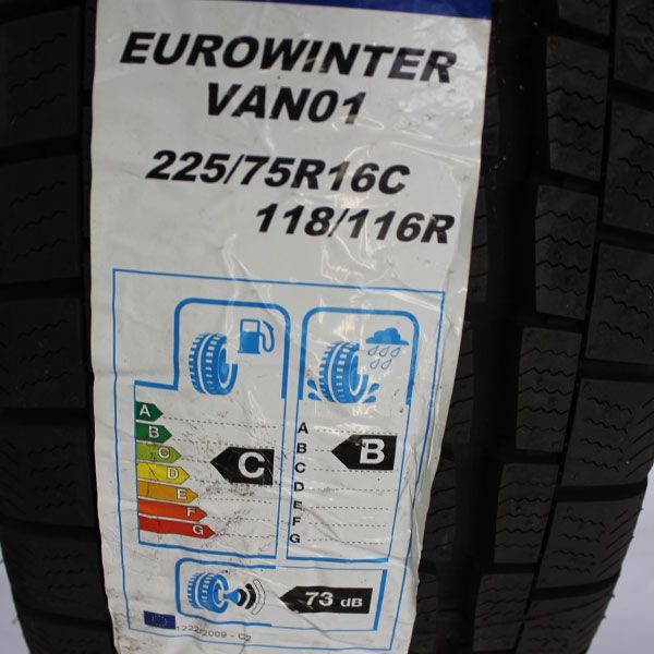 Neuwertiger winterreifen falken eurowintervan01 rosier online shop 07 (2)