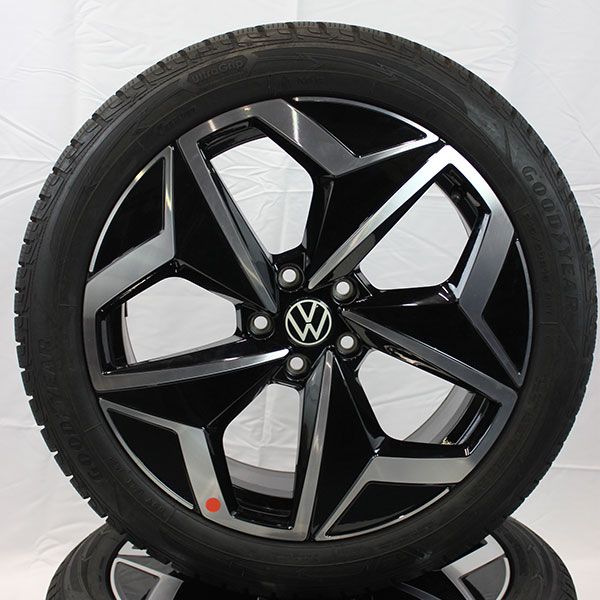 Gebrauchter winterkomplettradsatz vw id3 rosier online shop 19 (1) Gebrauchter winterkomplettradsatz vw id3 rosier online shop 19 (1)