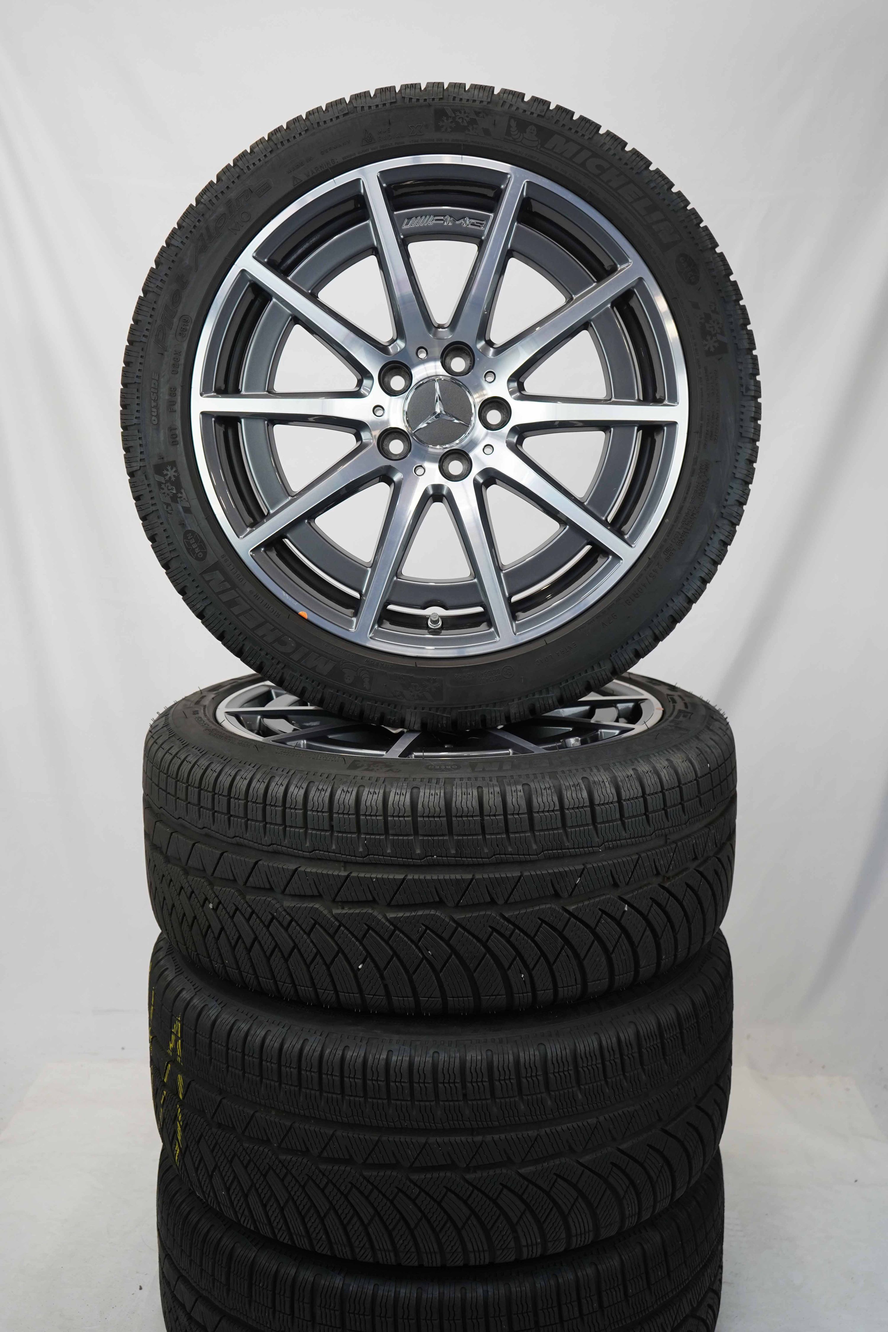 Winterkomplettradsatz-Mercedes-Benz-gebraucht-A1774012100-A-Klasse-A177-CLA-C117-A45-CLA-45-AMG-18-Zoll