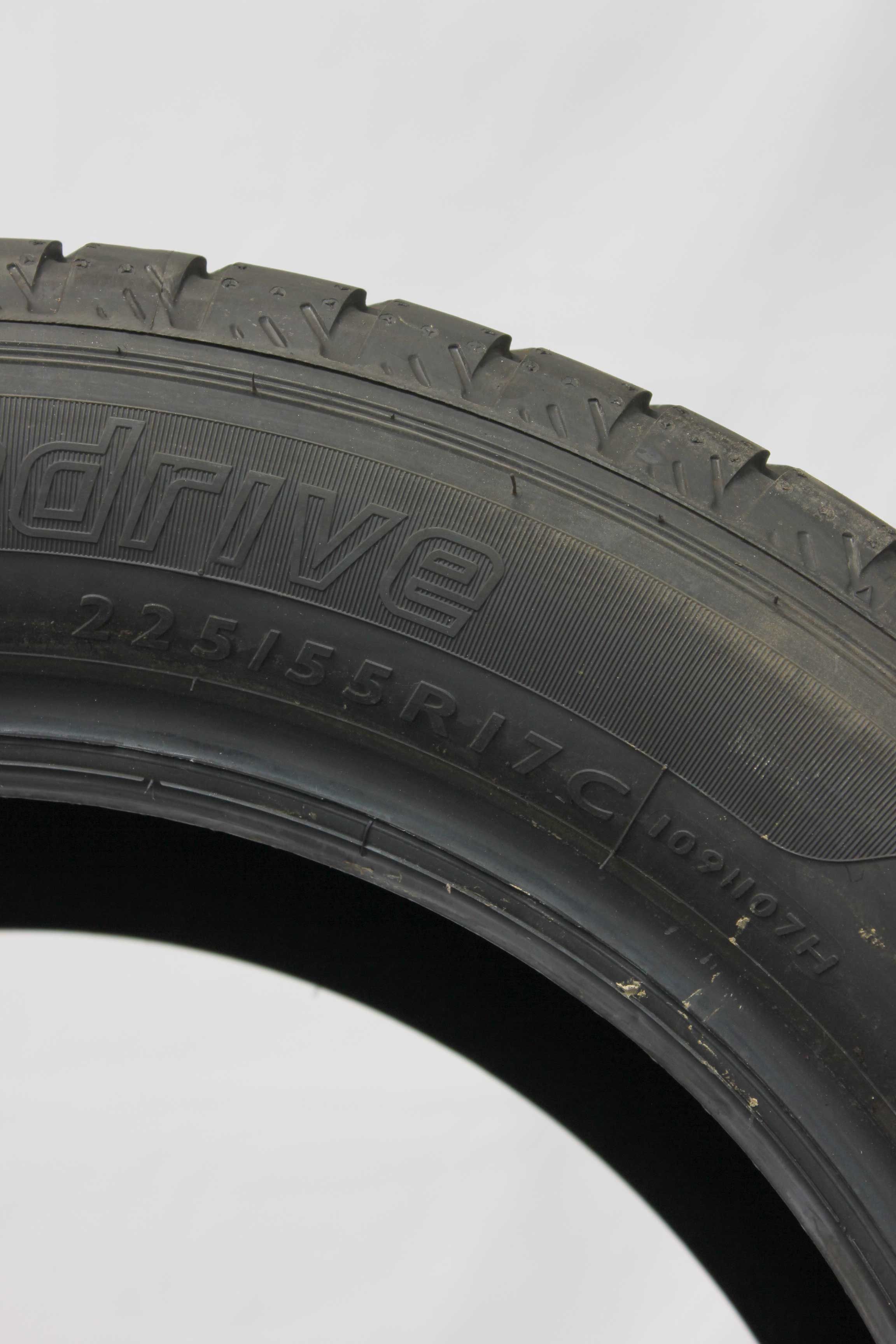 Sommerreifen dunlop econodrive 225 55 r17 109 107h 3 (6) Sommerreifen dunlop econodrive 225 55 r17 109 107h 3 (6)