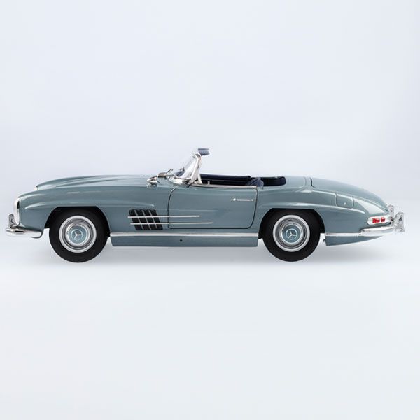 B66040696_mercedes-benz_300_sl_roadster_modellauto_rosier-onlineshop2