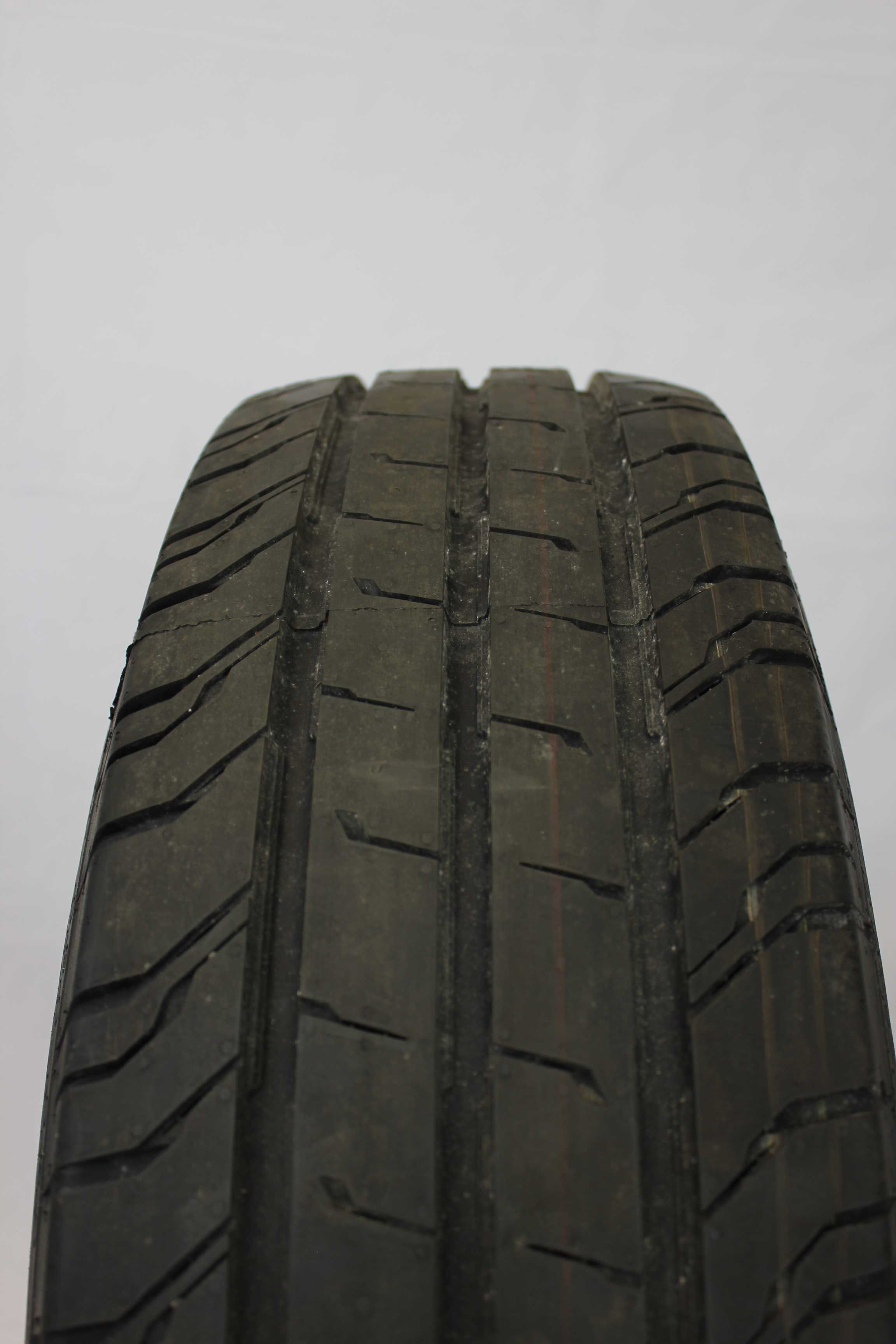 Sommerkomplettradsatz-Volkswagen-2N0-Crafter-Stahlfelge-16Zoll-2N0601027L-Sommerreifen-Continental-ContiVanContact200-205-75-R16C-113-111R-12_(3)