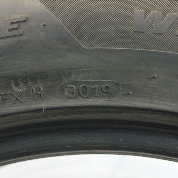 Gebrauchter-Winterreifen-Hankook-Wintericeptevo2SUV-Rosier-Online-Shop-04