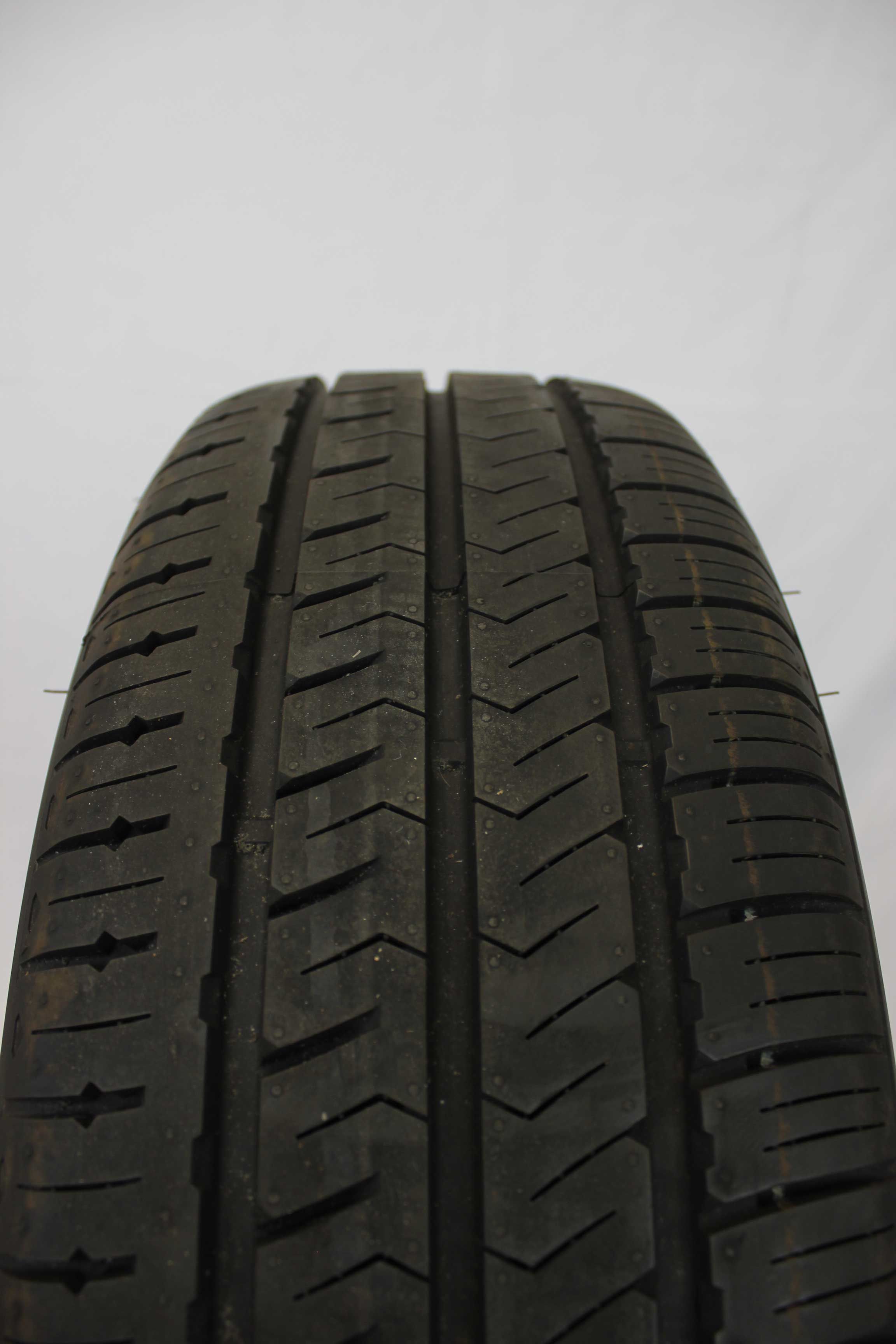 Sommerkomplettradsatz-Volkswagen-7H0-T5-Stahlfelge-16Zoll-7H0601027D-Sommerreifen-Hankook-RadialRA28E-205-65-R16C-107-105T-19