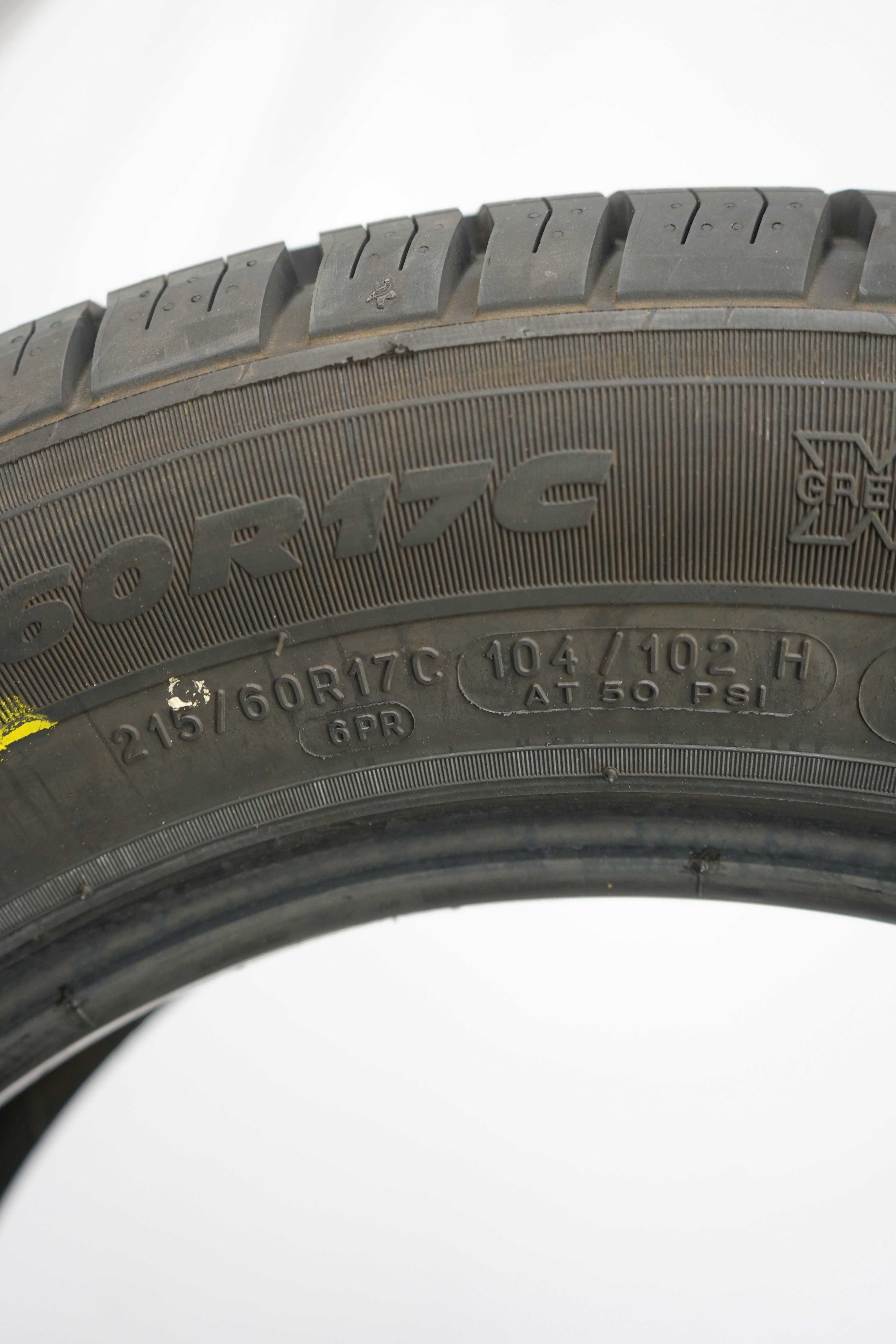 Sommerreifen michelin agilis 215 60 r17c 104 102h 3 (4)