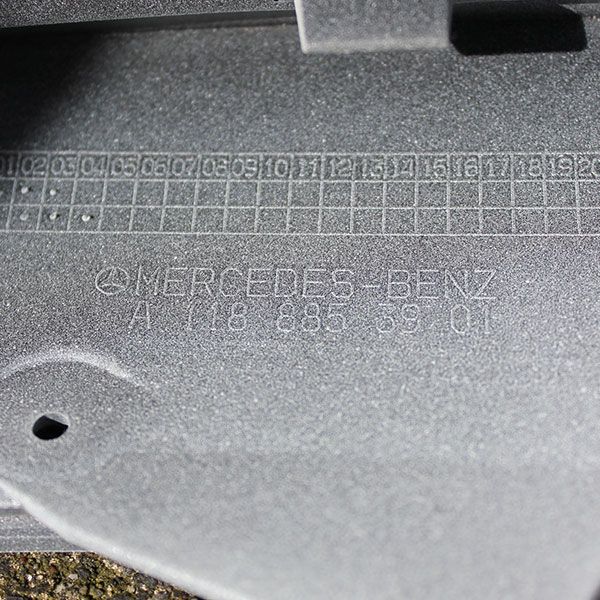 Gebrauchte-Stostange-Mercedes-Benz-A118-Rosier-Online-Shop02