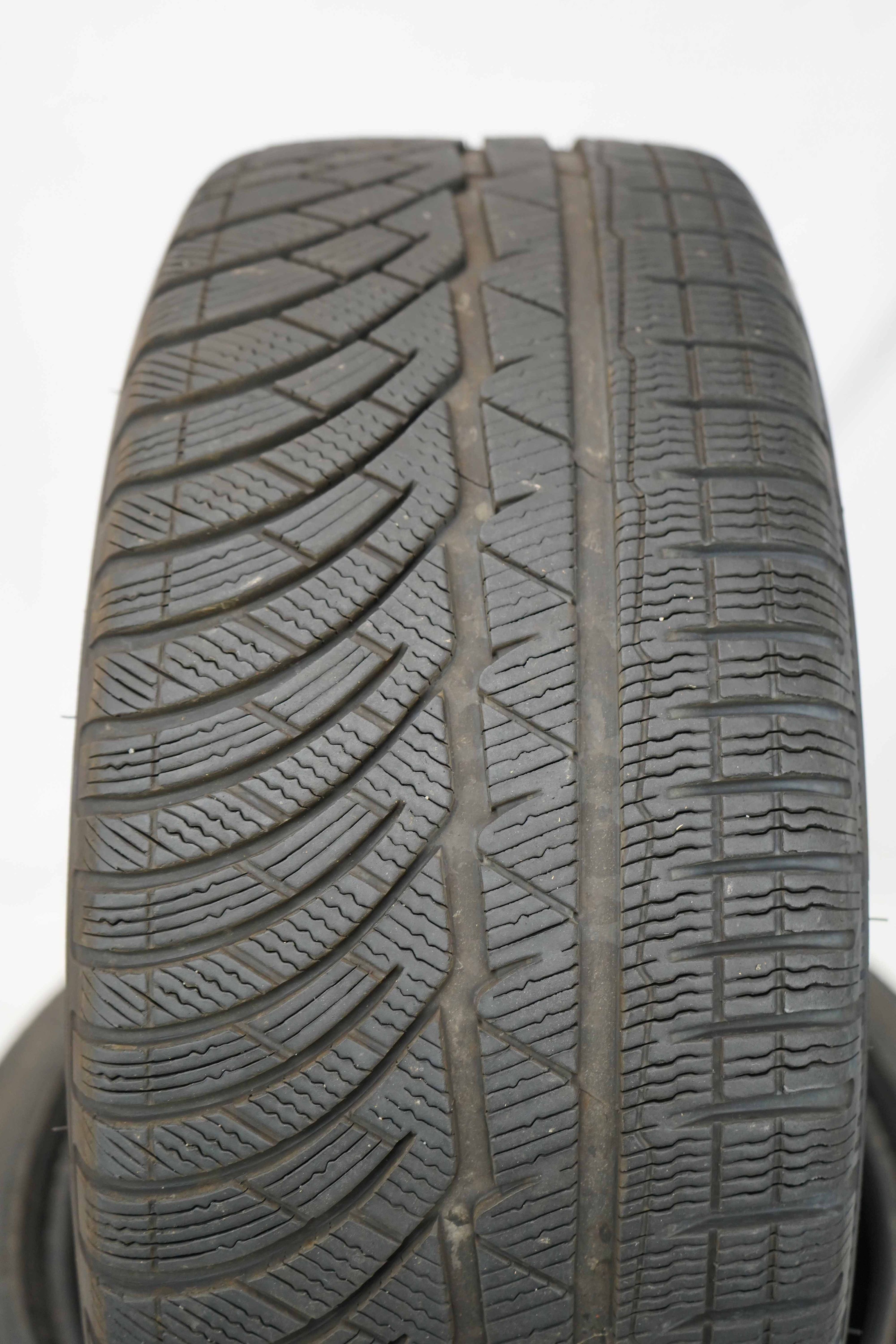 Winterkomplettradsatz-Mercedes-Benz-gebraucht-A1774012100-A-Klasse-A177-CLA-C117-A45-CLA-45-AMG-18-Zoll-13