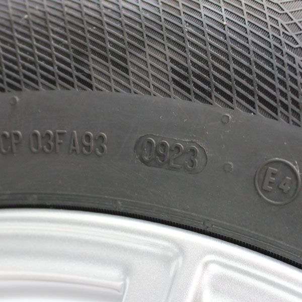 Gebrauchter-Winterkomplettradsatz-Mercedes-Benz-A254-Rosier-Online-Shop-06 Gebrauchter-Winterkomplettradsatz-Mercedes-Benz-A254-Rosier-Online-Shop-06