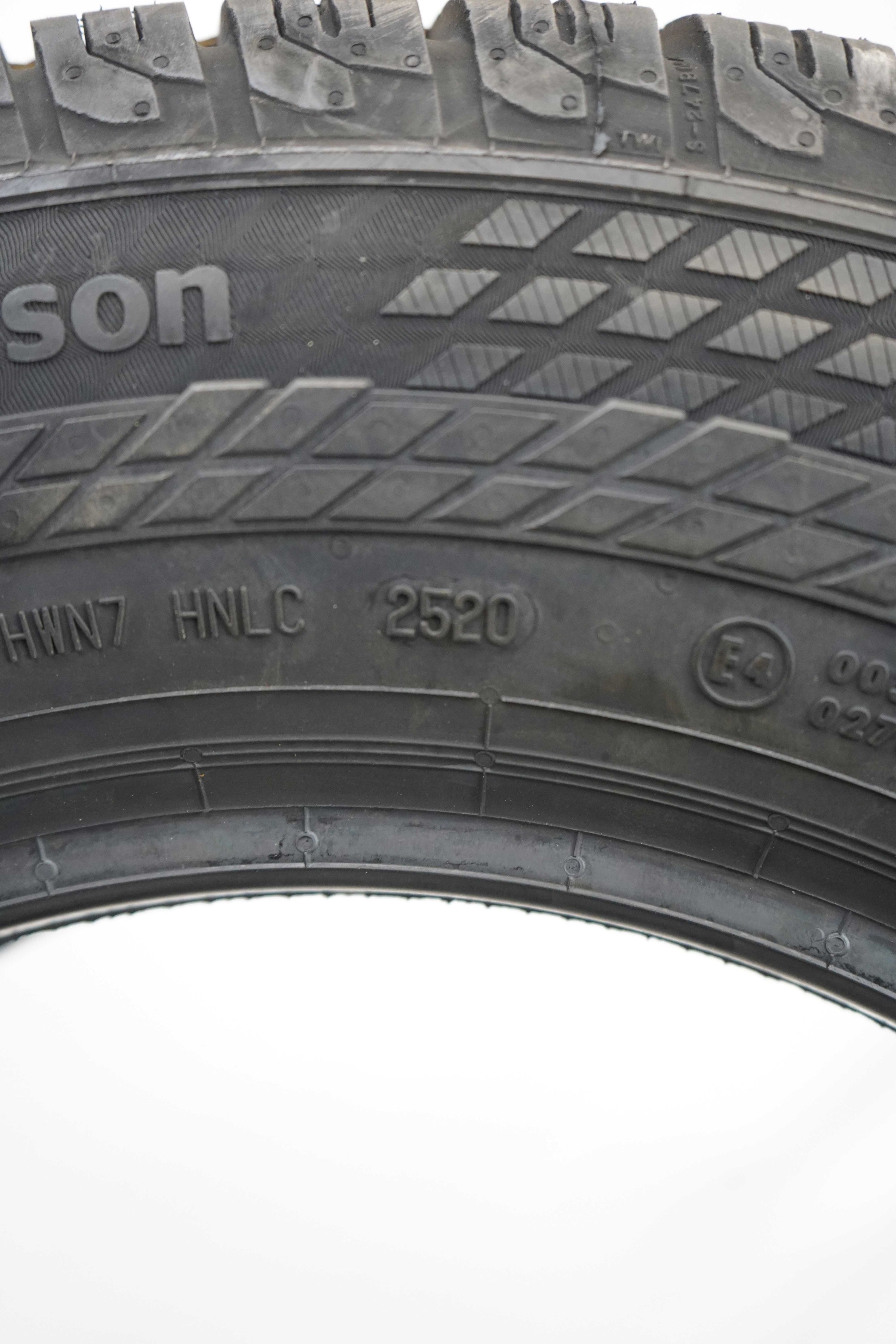 Ganzjahresreifen-Continental-VanContact4Season-225-65-R16C-112-110R-4