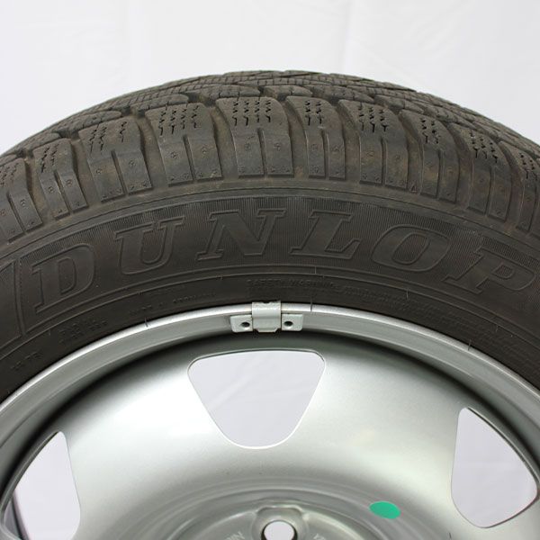 Gebrauchter-Winterkomplettradsatz-VW-7E-Rosier-Online-Shop-02 Gebrauchter-Winterkomplettradsatz-VW-7E-Rosier-Online-Shop-02