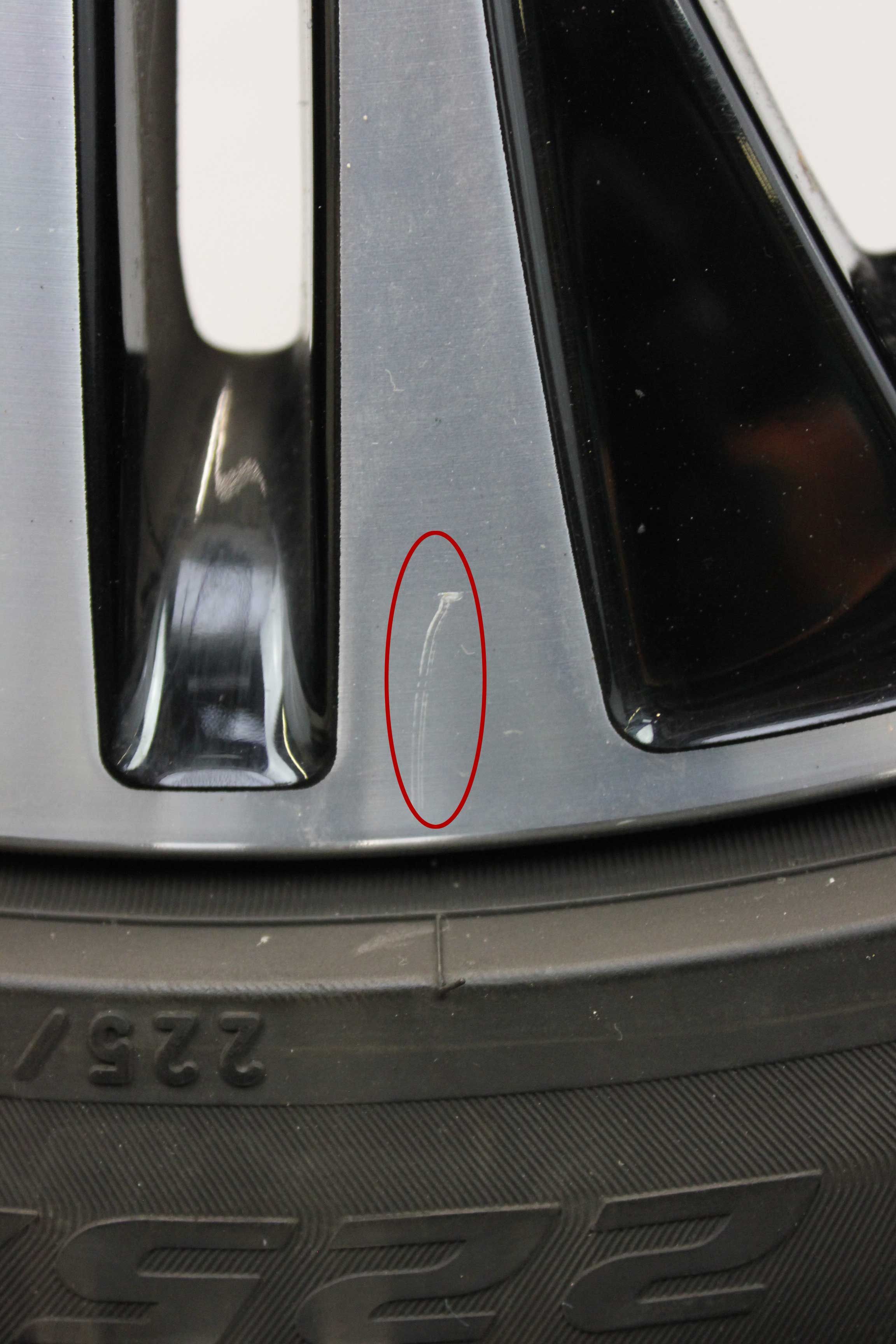 Winterkomplettradsatz-Mercedes-Benz-A-Klasse-A177-Alulfelge-18Zoll-A1774013300-Winterreifen-Pirelli-Winter-Sottozero3-225-45-R18-95H-13_(1)