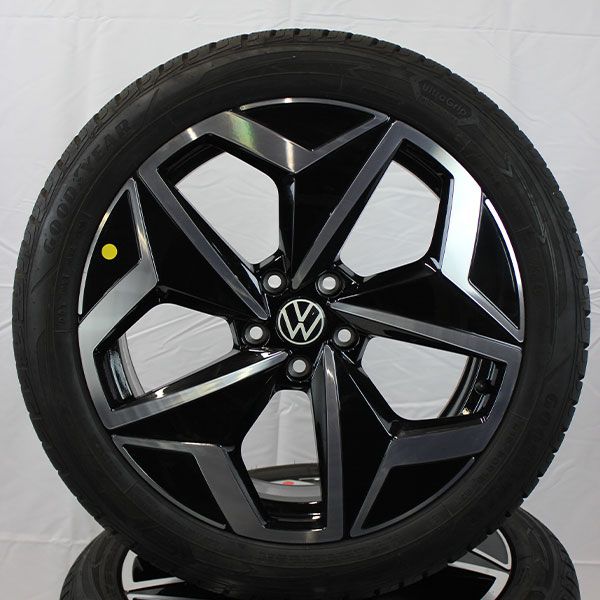 Gebrauchter winterkomplettradsatz vw id3 rosier online shop 13 (1) Gebrauchter winterkomplettradsatz vw id3 rosier online shop 13 (1)