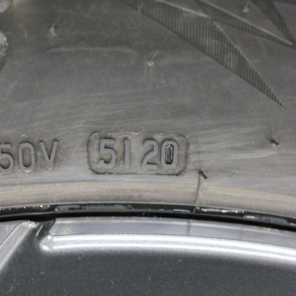 Gebrauchter-Winterkomplettradsatz-VW-ID4-Rosier-Online-Shop-14 Gebrauchter-Winterkomplettradsatz-VW-ID4-Rosier-Online-Shop-14